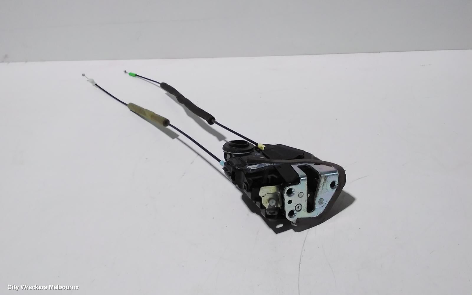 TOYOTA KLUGER DOOR/BOOT/GATE LOCK, RIGHT REAR DOOR LOCK, GSU40-GSU45, 05/2007 - 06/2010 - Image 1