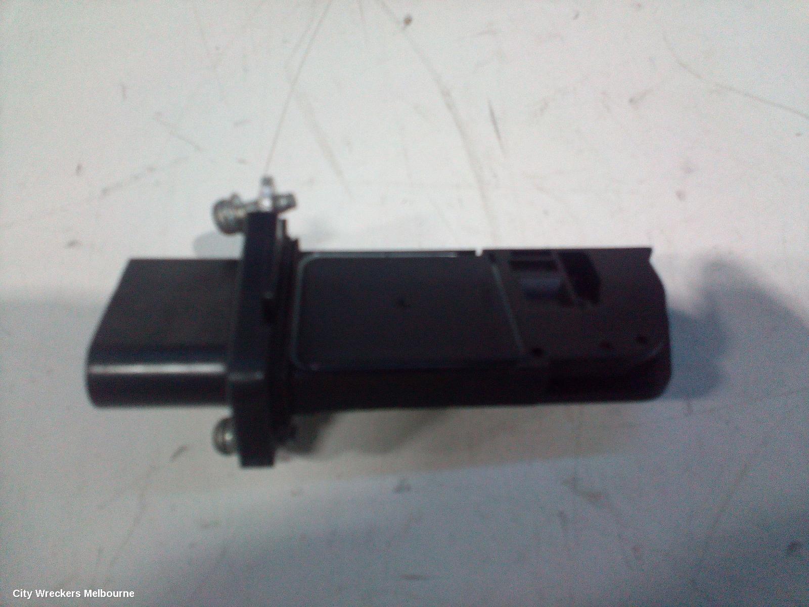 VOLKSWAGEN TIGUAN AIR FLOW METER, 2.0, PETROL, 5N, 05/2008 - 06/2011 - Image 2