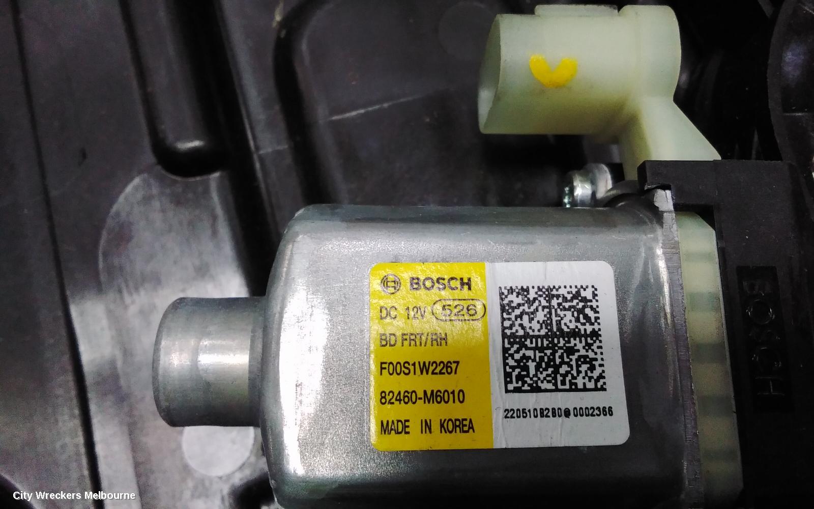 KIA CERATO RIGHT FRONT WINDOW REG/MOTOR, BD, SEDAN/HATCH, 04/2018 ONWARDS - Image 3