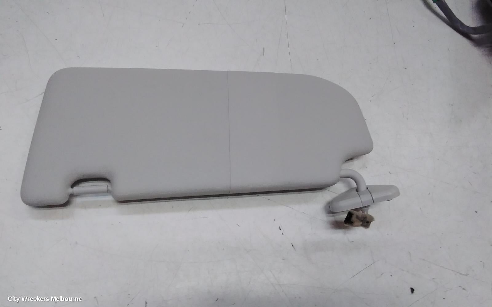 MG HS SUNVISOR, SAS23, RH SIDE, 08/2019 - 12/2024 - Image 1