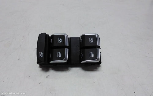 158182 - Image 2