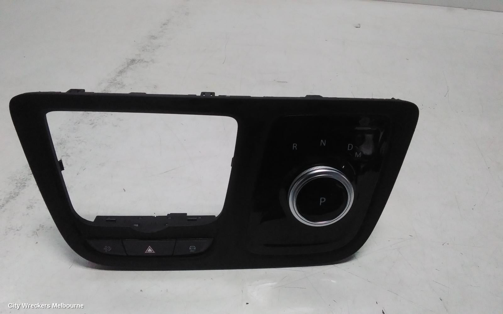 LDV G10 GEAR STICK/SHIFTER, AUTO, DIESEL, 2.0, TURBO, 8 SPEED, (G10+) ROUND SWITCH TYPE SV7C, VAN, 06/2021 ONWARDS - Image 1