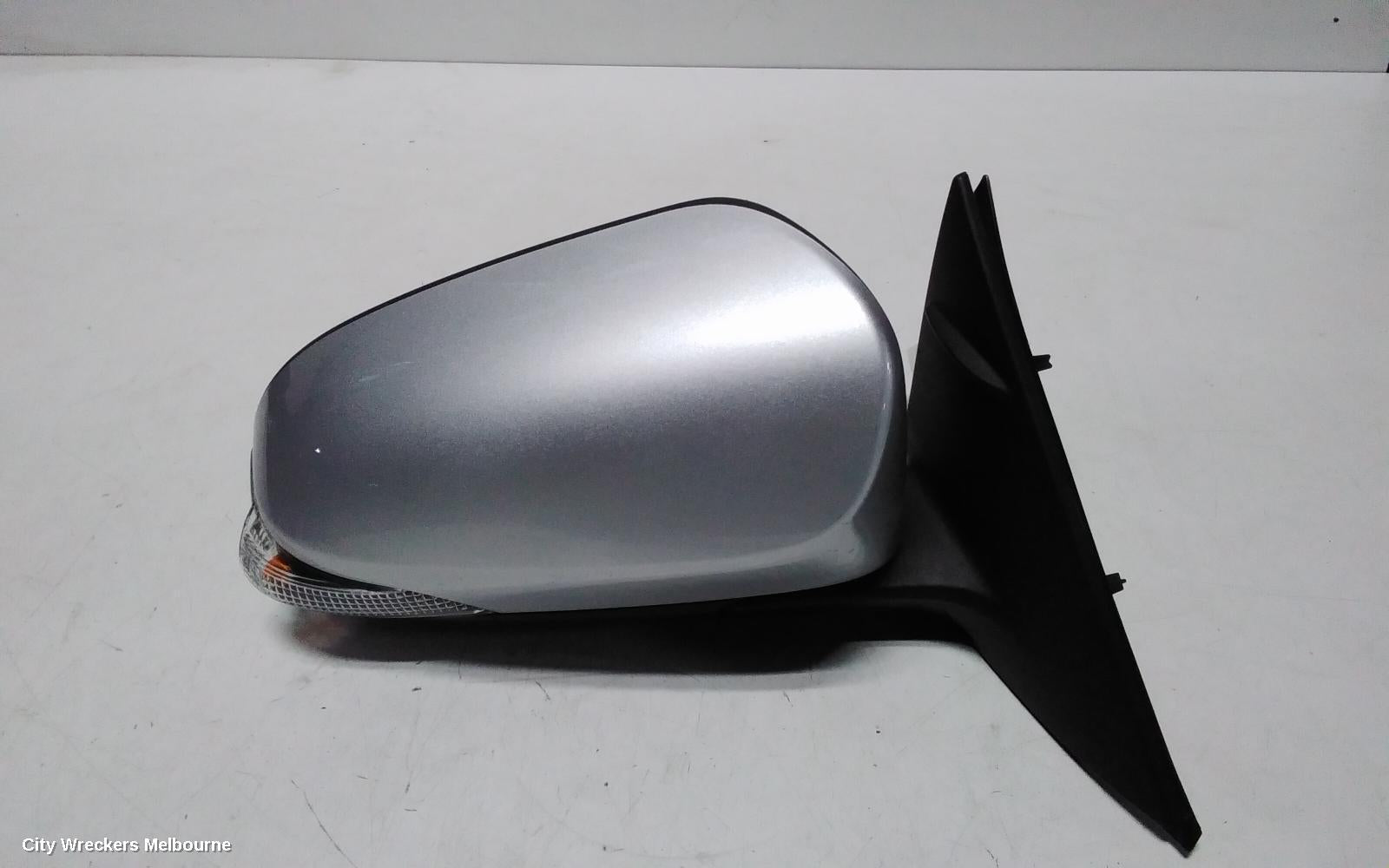 TOYOTA CAMRY RIGHT DOOR MIRROR, ASV50, ALTISE/ATARA S/SX, NON AUTO DIPPING TYPE, 04/2015 - 10/2017 - Image 1