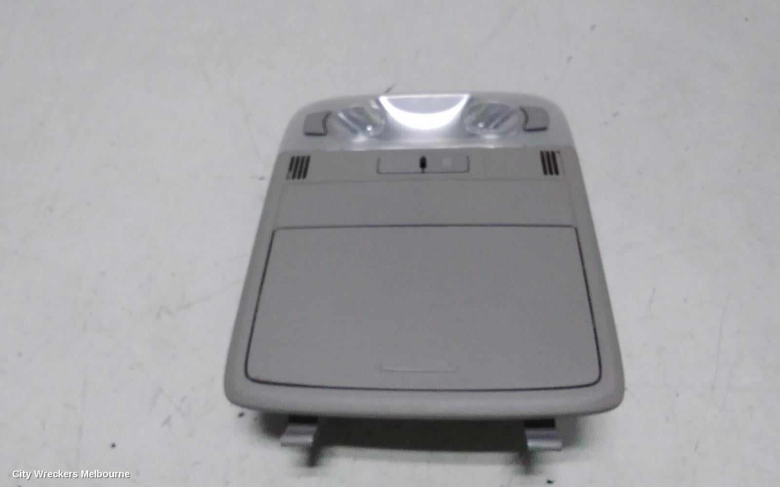HOLDEN COMMODORE COURTESY LIGHT, FRONT, W/ SUNGLASS HOLDER TYPE, VF, 05/2013 - 12/2017 - Image 3