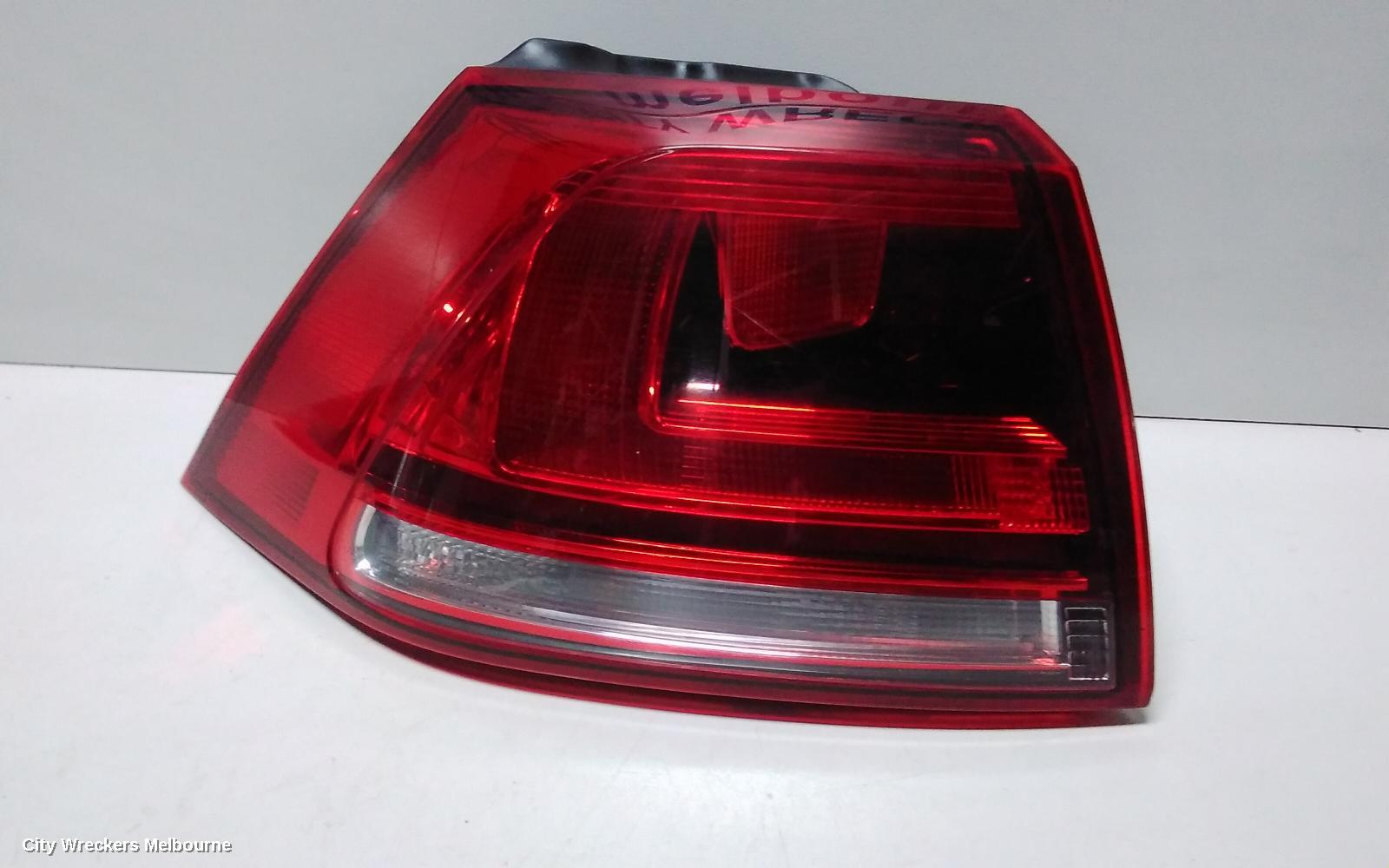 VOLKSWAGEN GOLF LEFT TAILLIGHT, GEN 7, HATCH, STANDARD, NON LED TYPE, 03/2013 - 03/2017 - Image 3