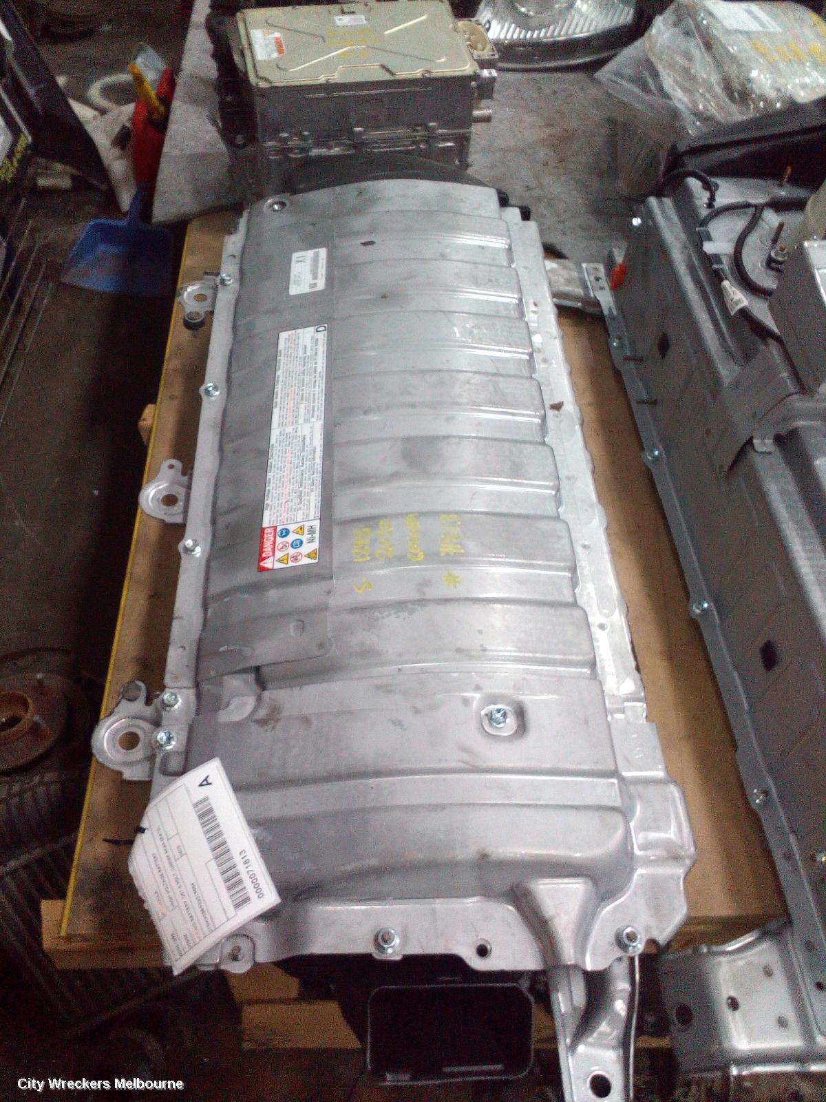 TOYOTA COROLLA HIGH VOLTAGE BATTERY, HYBRID BATTERY, 201.6 VOLT, (UNDER REAR SEATS), ZWE211R, 07/2018 ONWARDS - Image 2