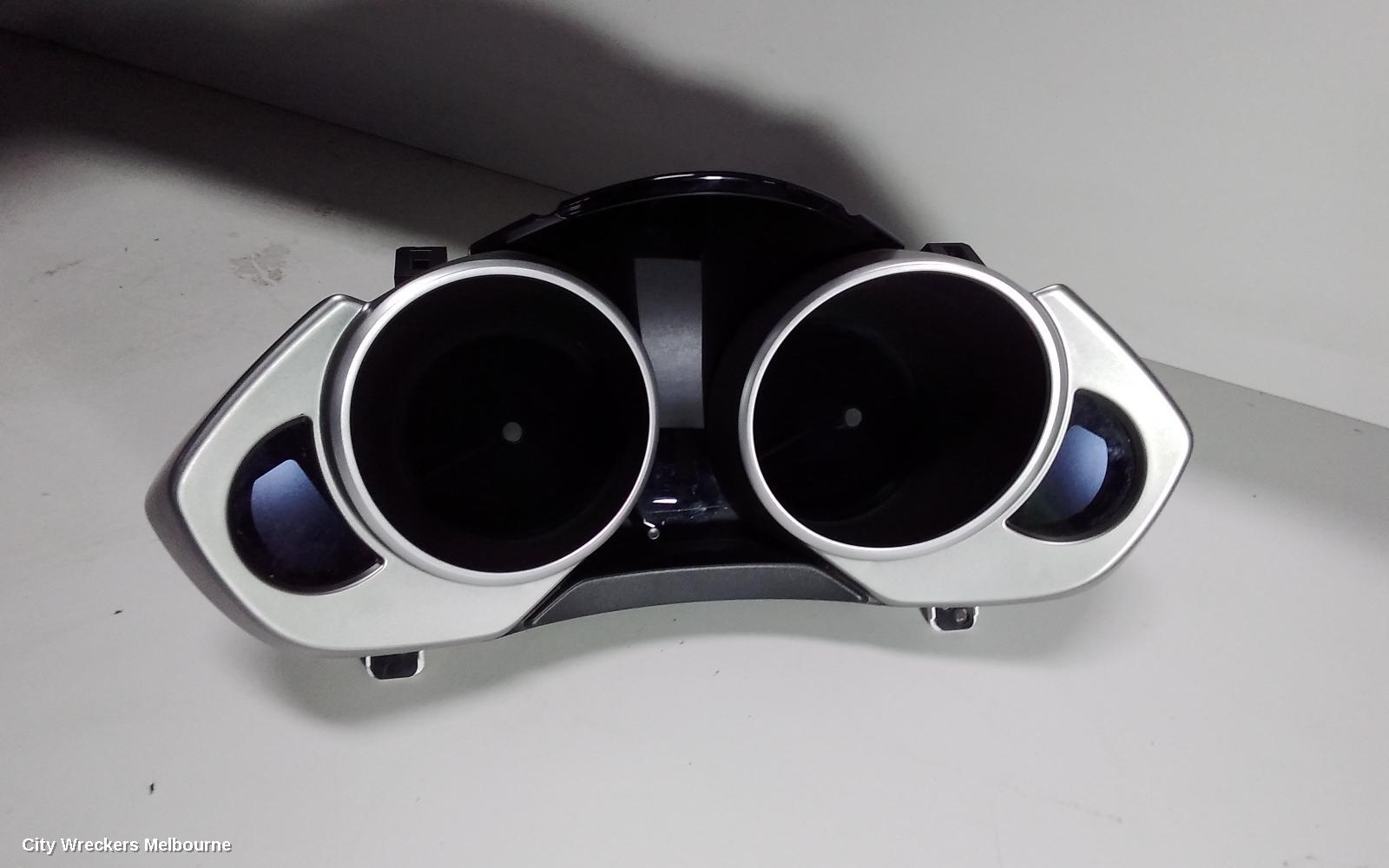 SUBARU TRIBECA INSTRUMENT CLUSTER, DISPLAY CLUSTER, B9, 10/2006 ONWARDS - Image 1