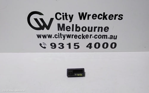 AUDI A4 REVERSE CAMERA, REVERSING CAMERA, B9, 10/2015 ONWARDS - Image 1