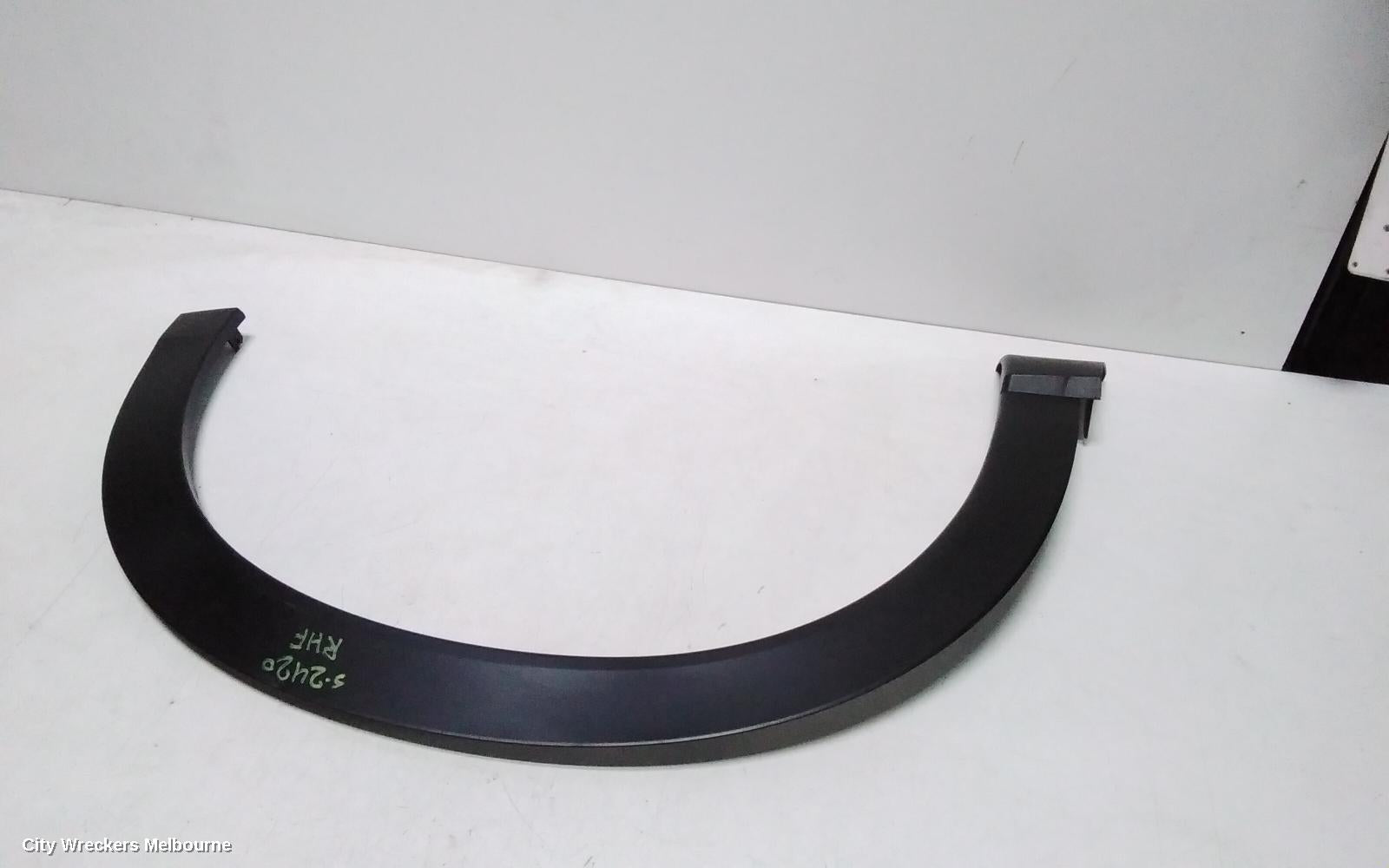 HONDA HRV WHEEL ARCH FLARE, RV, 12/2021 ONWARDS - Image 2