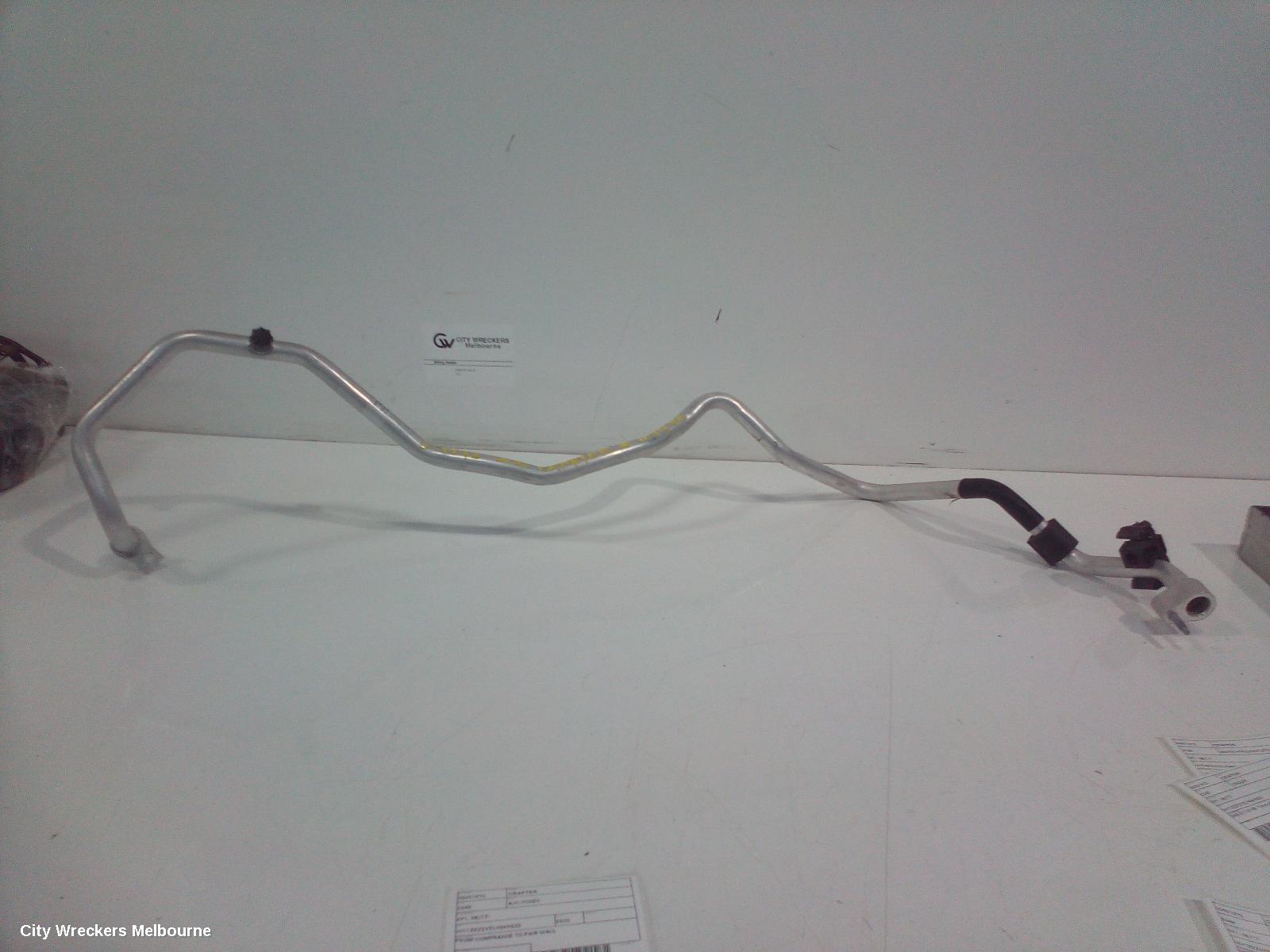 VOLKSWAGEN CRAFTER A/C HOSES, SY1, 08/2017 ONWARDS - Image 3