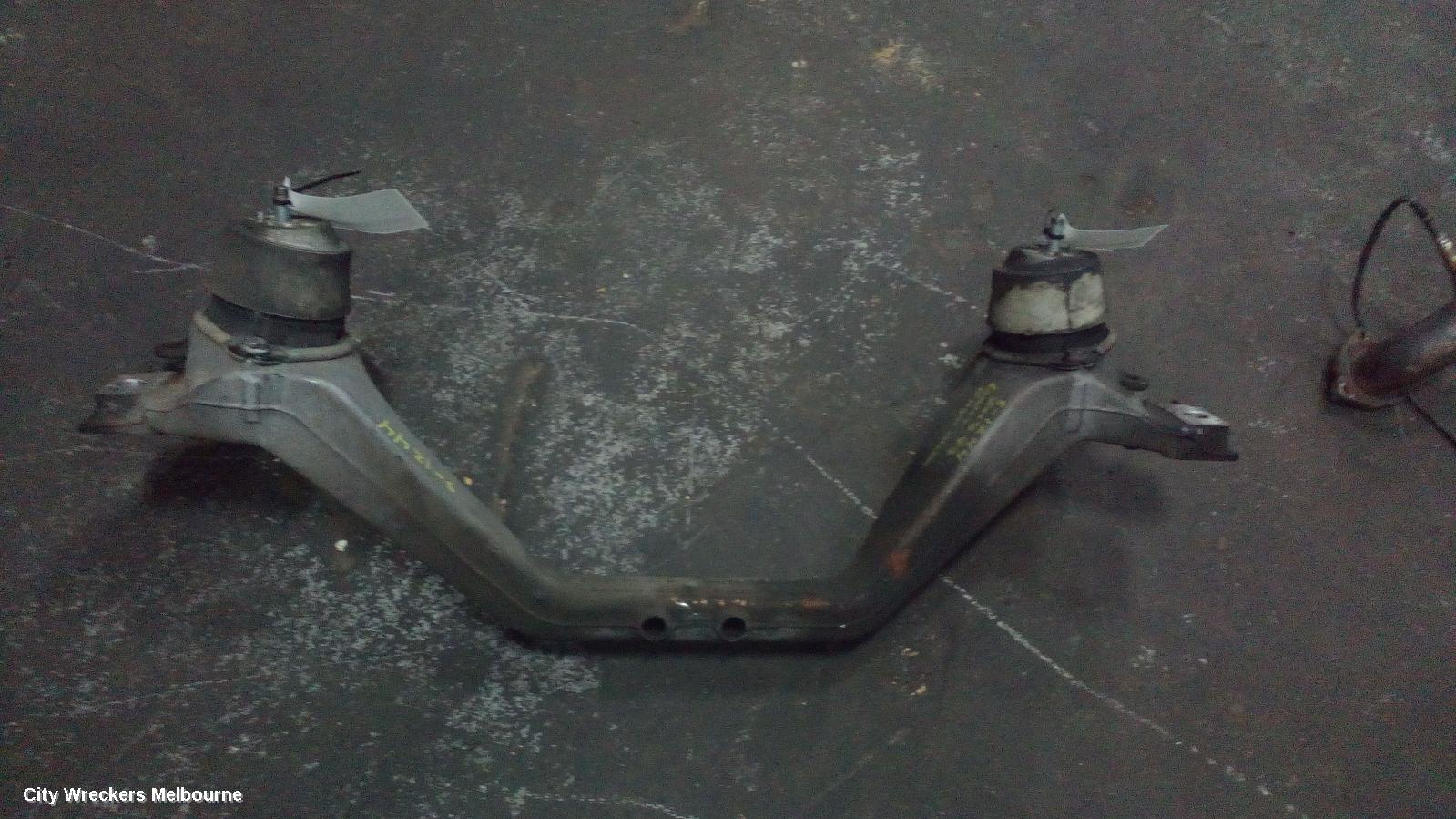 AUDI Q7 MOUNT, ENGINE MOUNT (RH SIDE), DIESEL, 3.0, TURBO, 4L, 09/2006 - 08/2015 - Image 3