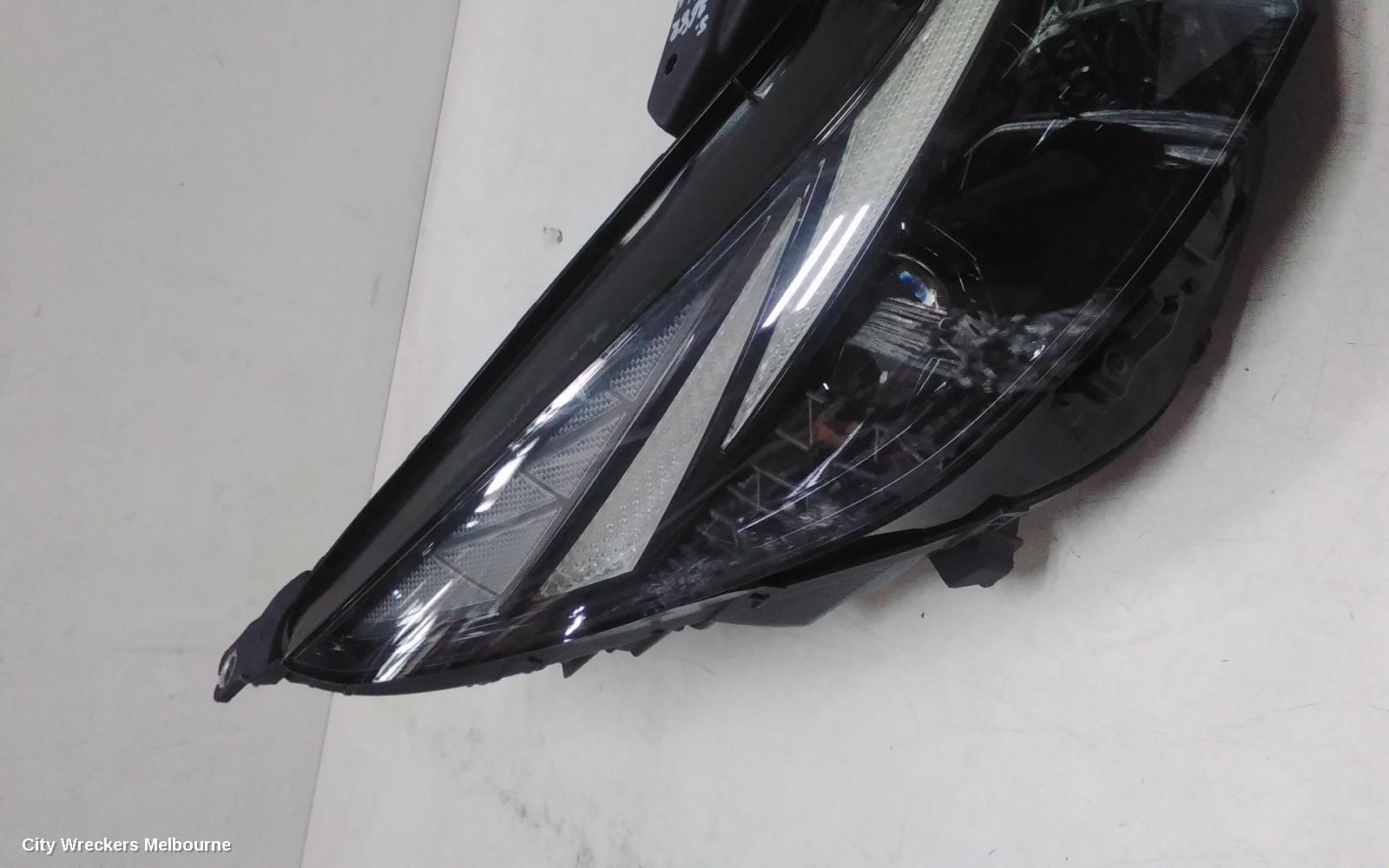 HYUNDAI I30 RIGHT HEADLAMP, CN7, SEDAN (S.KOREA VIN KMHL), N LINE, LED TYPE, 08/2020 - 02/2023 - Image 3