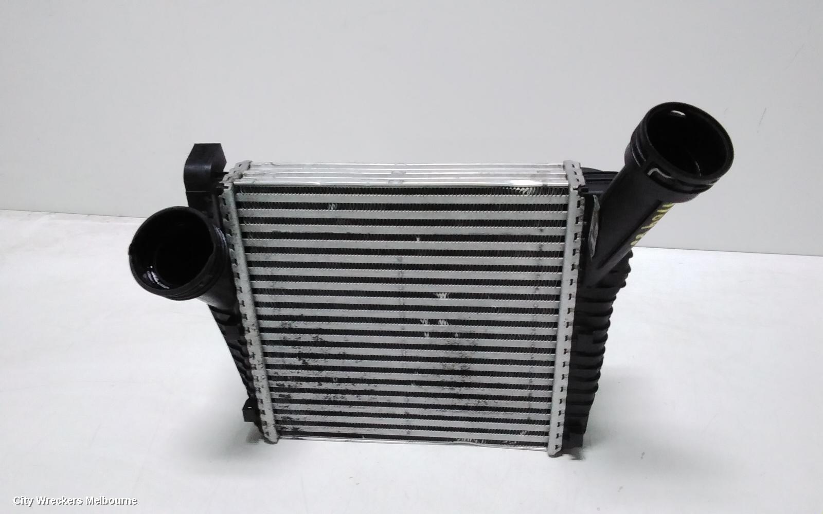 AUDI Q7 INTERCOOLER, DIESEL, 3.0, BUG/CASA/CJGA/CRCA CODE, RH SIDE, 4L, 09/2006 - 08/2015 - Image 2
