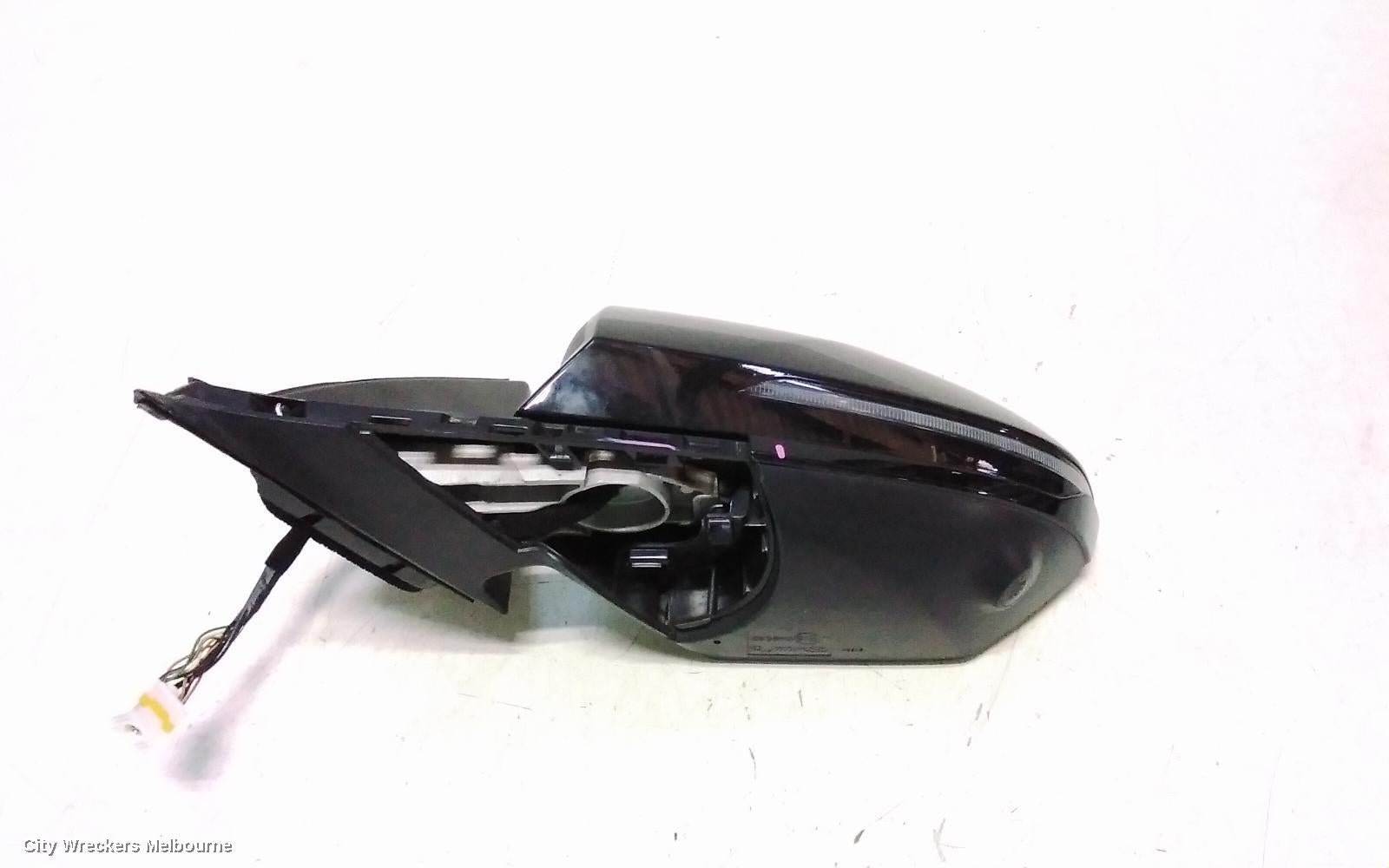 HYUNDAI TUCSON LEFT DOOR MIRROR, NX4, W/ POWER FOLDING, HEATED, NON CAMERA TYPE, COLOUR CODED, 02/2021 - 01/2024 - Image 1