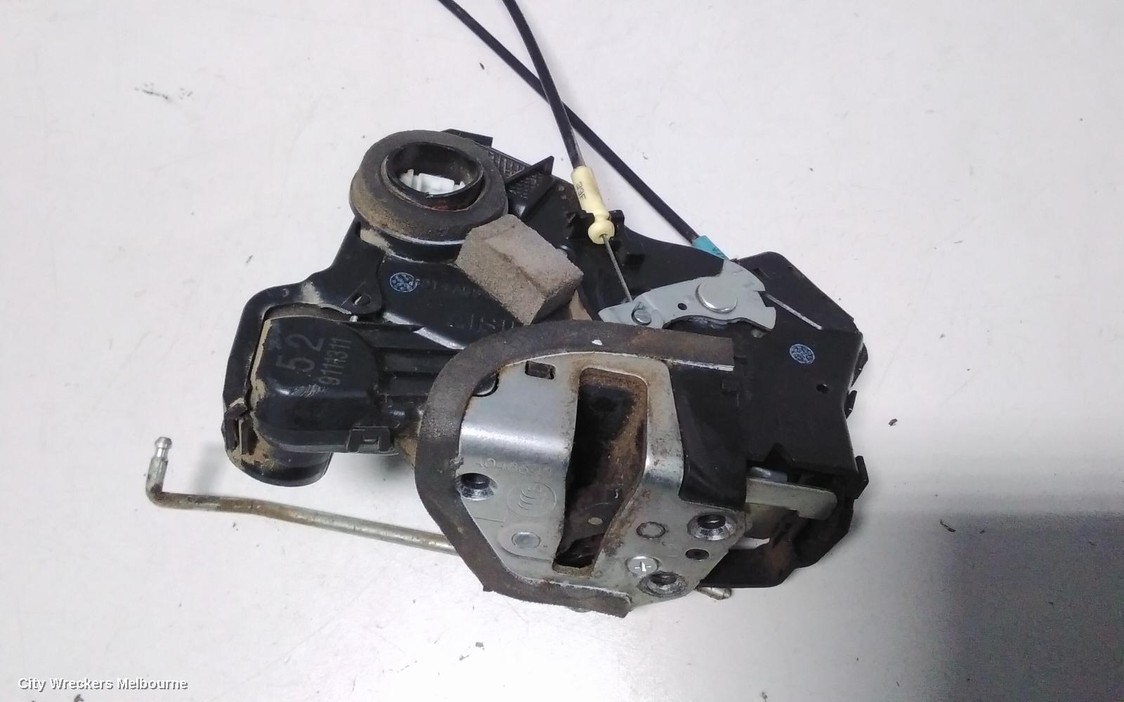 TOYOTA HIACE DOOR/BOOT/GATE LOCK, LEFT FRONT DOOR LOCK, TRH/KDH, 03/2005 - 04/2019 - Image 3