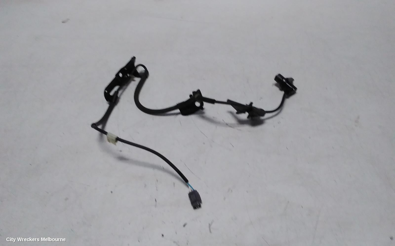 TOYOTA AURION ABS SENSOR, RH FRONT, GSV40R, 10/2006 - 03/2012 - Image 2