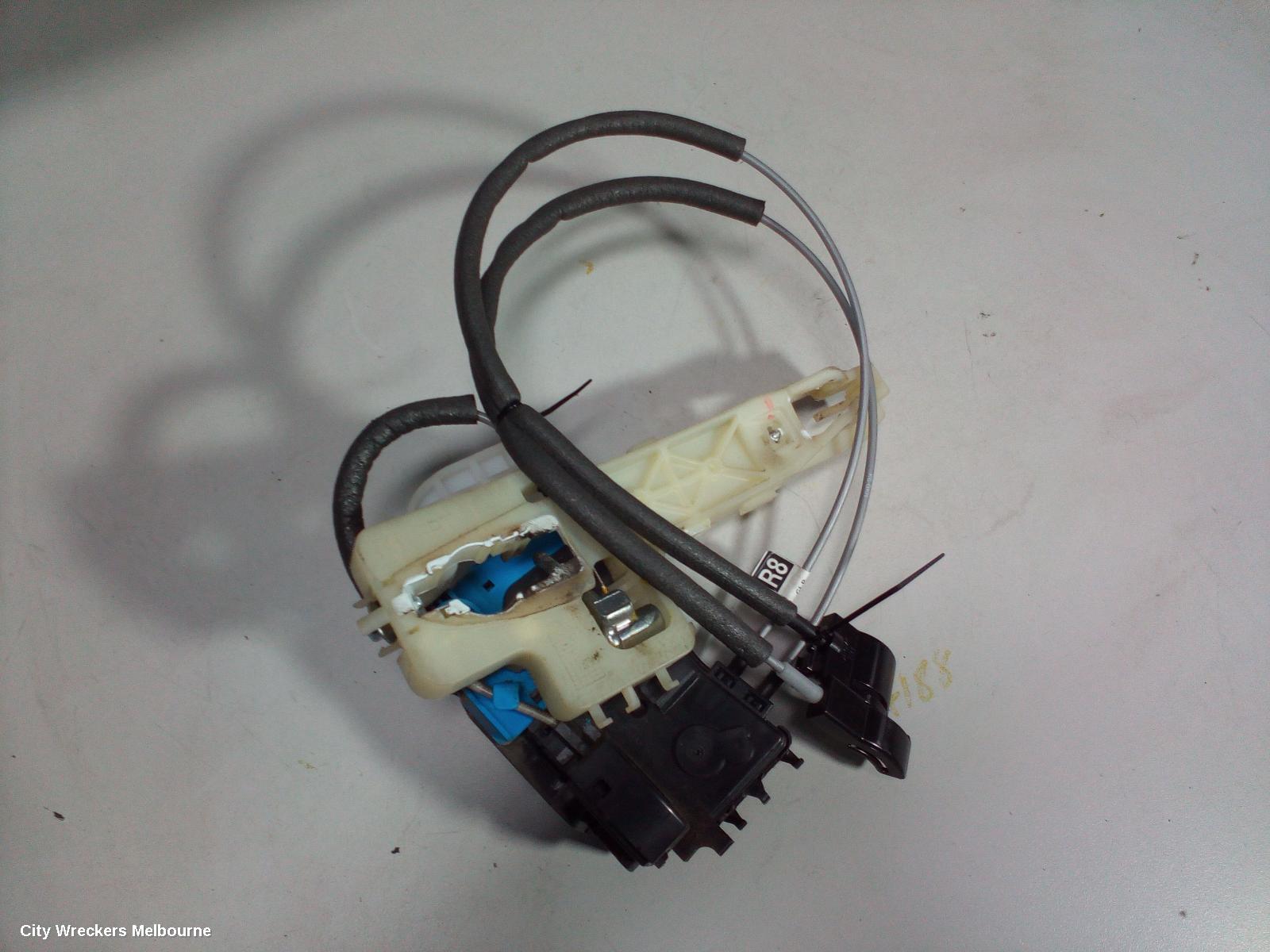 HYUNDAI VELOSTER DOOR/BOOT/GATE LOCK, RIGHT FRONT DOOR LOCK, FS, NON KEYLESS ENTRY TYPE, 12/2011 - 02/2018 - Image 2