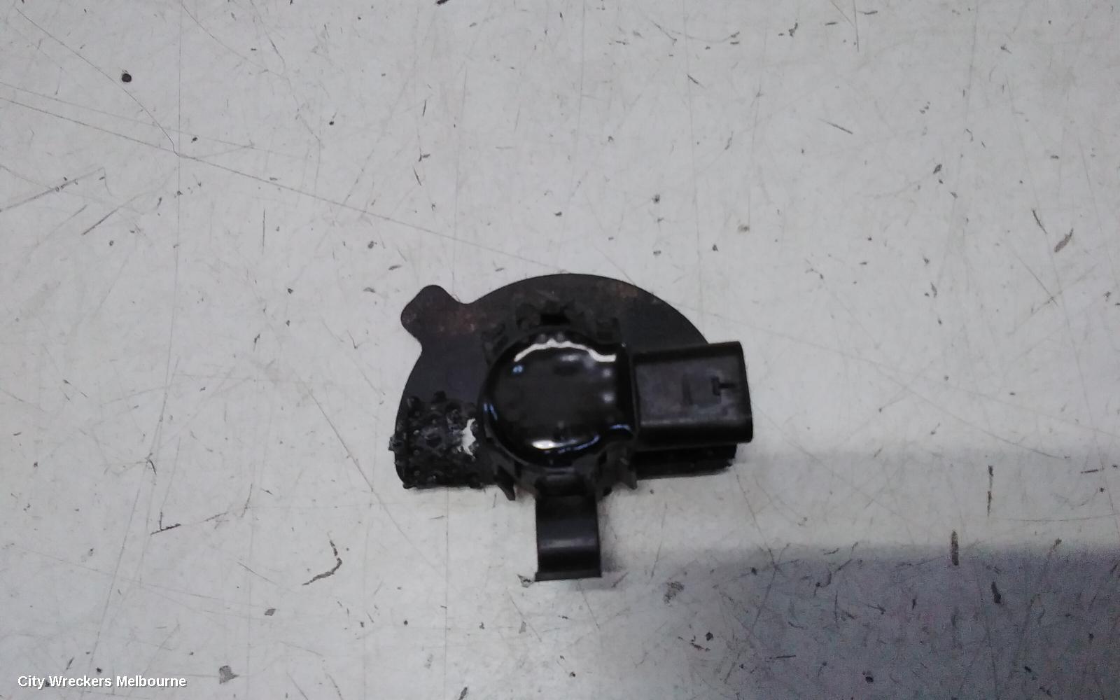 TESLA MODEL 3, 1ST GEN, 06/2019 ONWARDS, REAR BUMPER PARKING SENSOR 1X: 138739 - Image 2