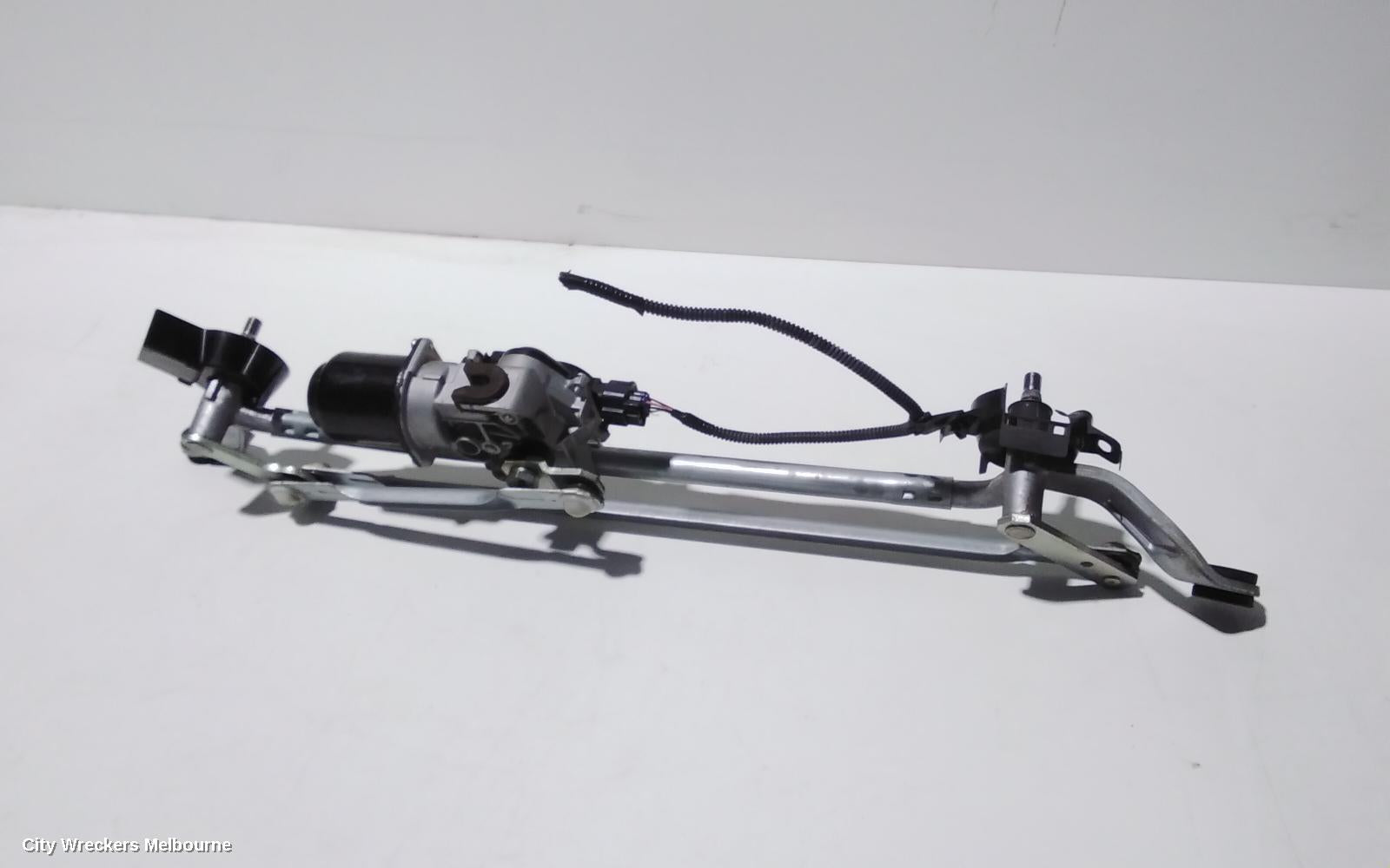 MITSUBISHI TRITON WIPER MOTOR, FRONT, MQ, 04/2015 ONWARDS - Image 1