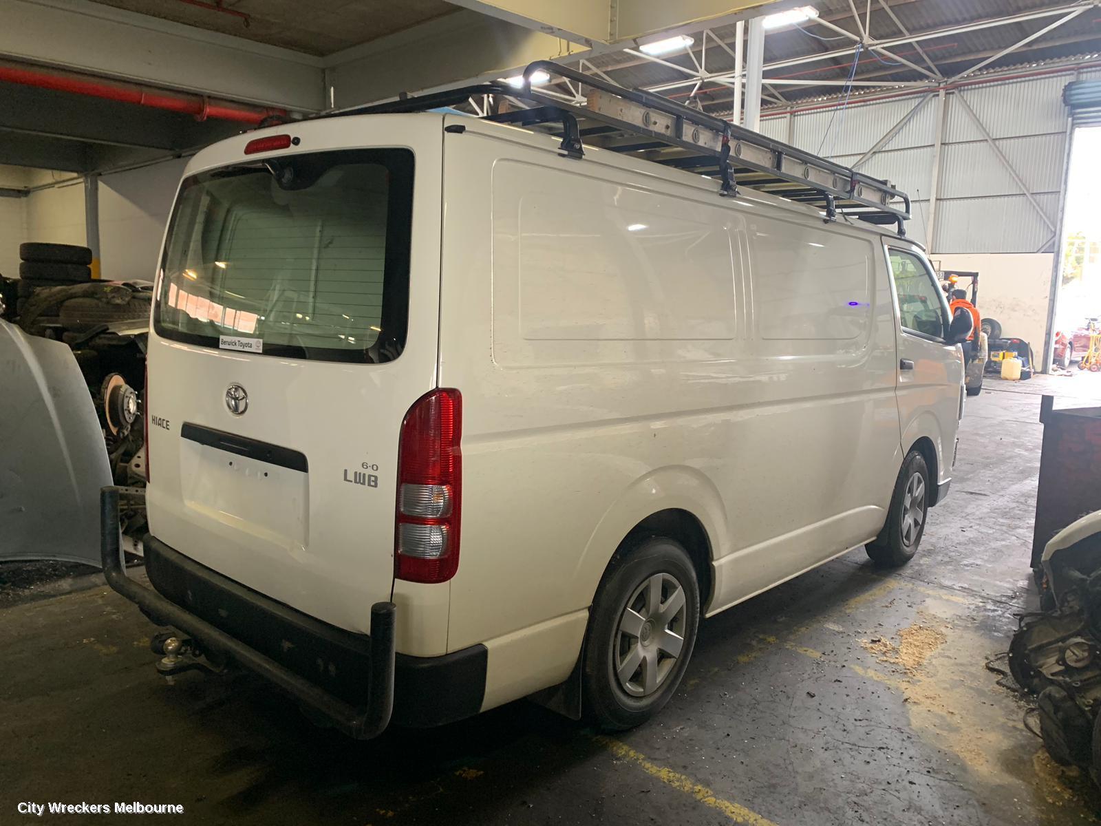 TOYOTA HIACE ECU, ENGINE ECU, 3.0, 1KD-FTV, DIESEL, P/N 89661-26M70, ECU ONLY, KDH, 09/2006 - 04/2019 - Image 2