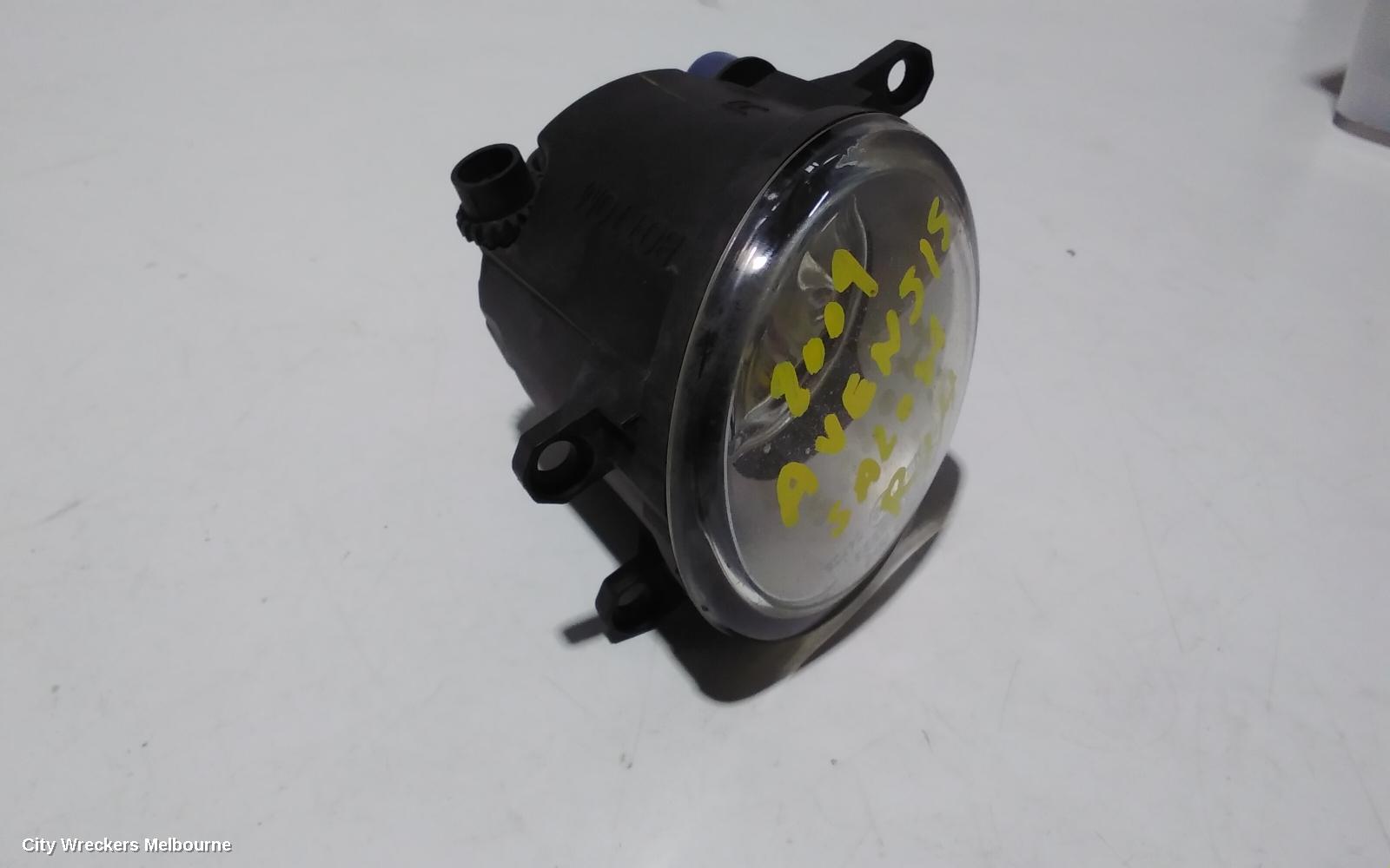 TOYOTA AVENSIS RIGHT INDICATOR/FOG/SIDE, BUMPER FOGLAMP, ACM21R, 12/2003 - 12/2010 - Image 2