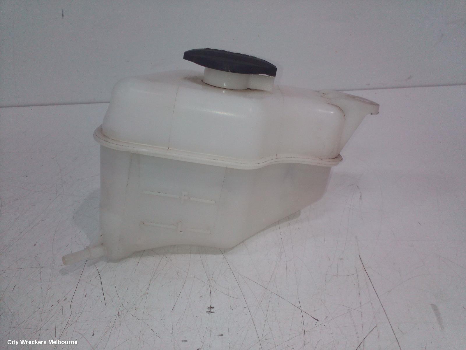 KIA SORENTO OVERFLOW BOTTLE, UM, 03/2015 - 02/2020 - Image 3