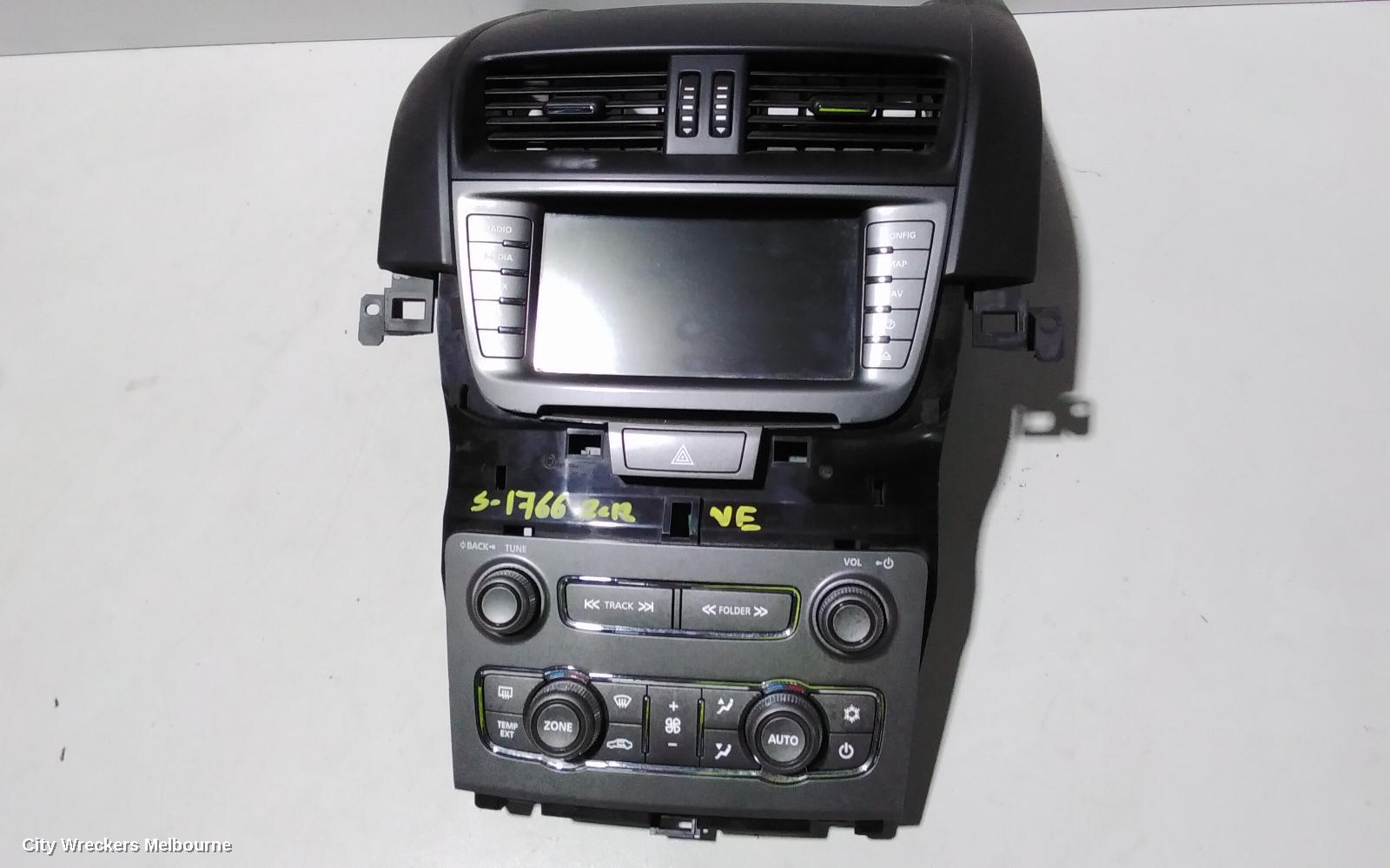 HOLDEN COMMODORE RADIO/CD/DVD/SAT/TV, DISPLAY/CONTROL PANEL ONLY, SINGLE DISC CD PLAYER, EQUIPE/OMEGA, VE S2, 09/2010 - 04/2013 - Image 2