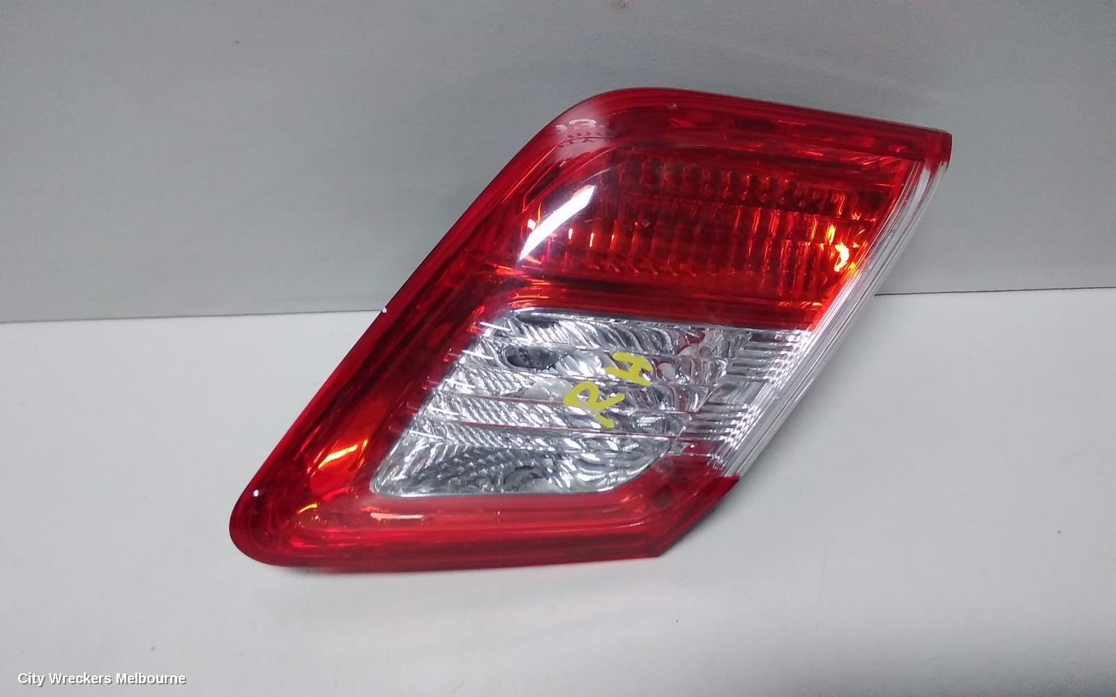 TOYOTA CAMRY REAR GARNISH, BOOTLID LAMP (RH SIDE), ACV40/SPORTIVO, 06/2006 - 06/2009 - Image 2