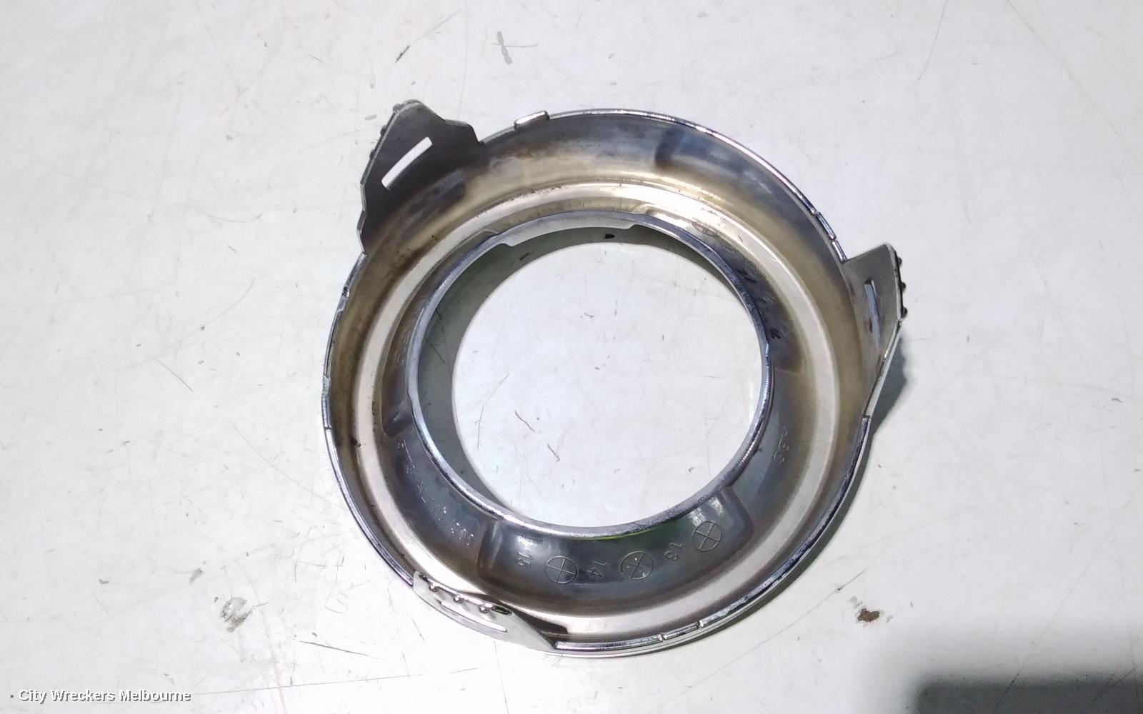 SUBARU OUTBACK LEFT INDICATOR/FOG/SIDE, BUMPER FOGLAMP, 6TH GEN, SINGLE BULB TYPE, 08/2014 - 12/2020 - Image 3