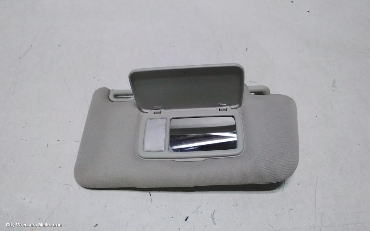 SUBARU LEVORG SUNVISOR, V1, RH SIDE, 05/2016 - 12/2020 - Image 3