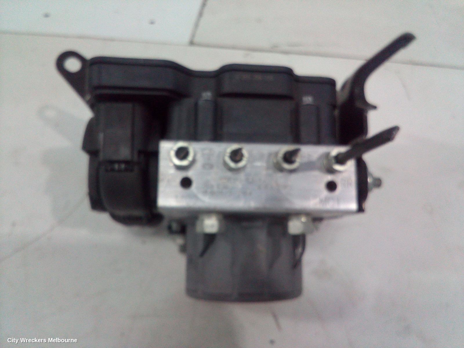SUZUKI SWIFT ABS PUMP/MODULATOR, FZ, 08/2010 - 03/2017 - Image 3