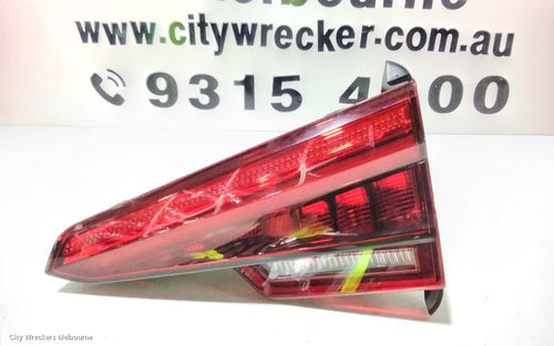 AUDI A4 REAR GARNISH, BOOTLID LAMP (RH SIDE), SEDAN, B9 8W, 10/2015 - 11/2020 - Image 2