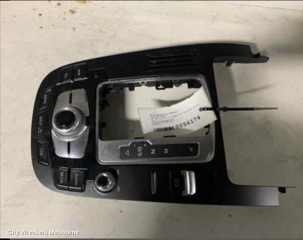 AUDI A4, B8 8K, 04/2008 - 06/2012, MULTIFUNCTION CENTER, : 56174 - Image 2