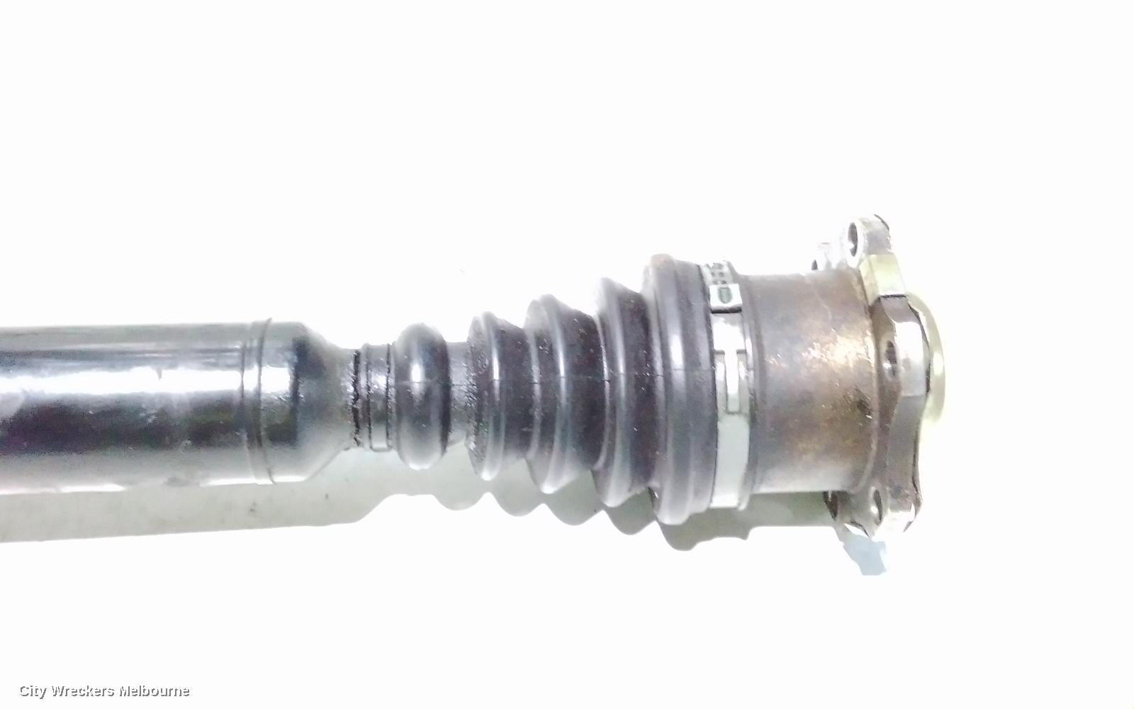AUDI TT LEFT DRIVESHAFT, FRONT, FWD, AUTO/MANUAL T/M, PETROL, 2.0, BWA CODE, 8J, 09/2006 - 08/2010 - Image 3