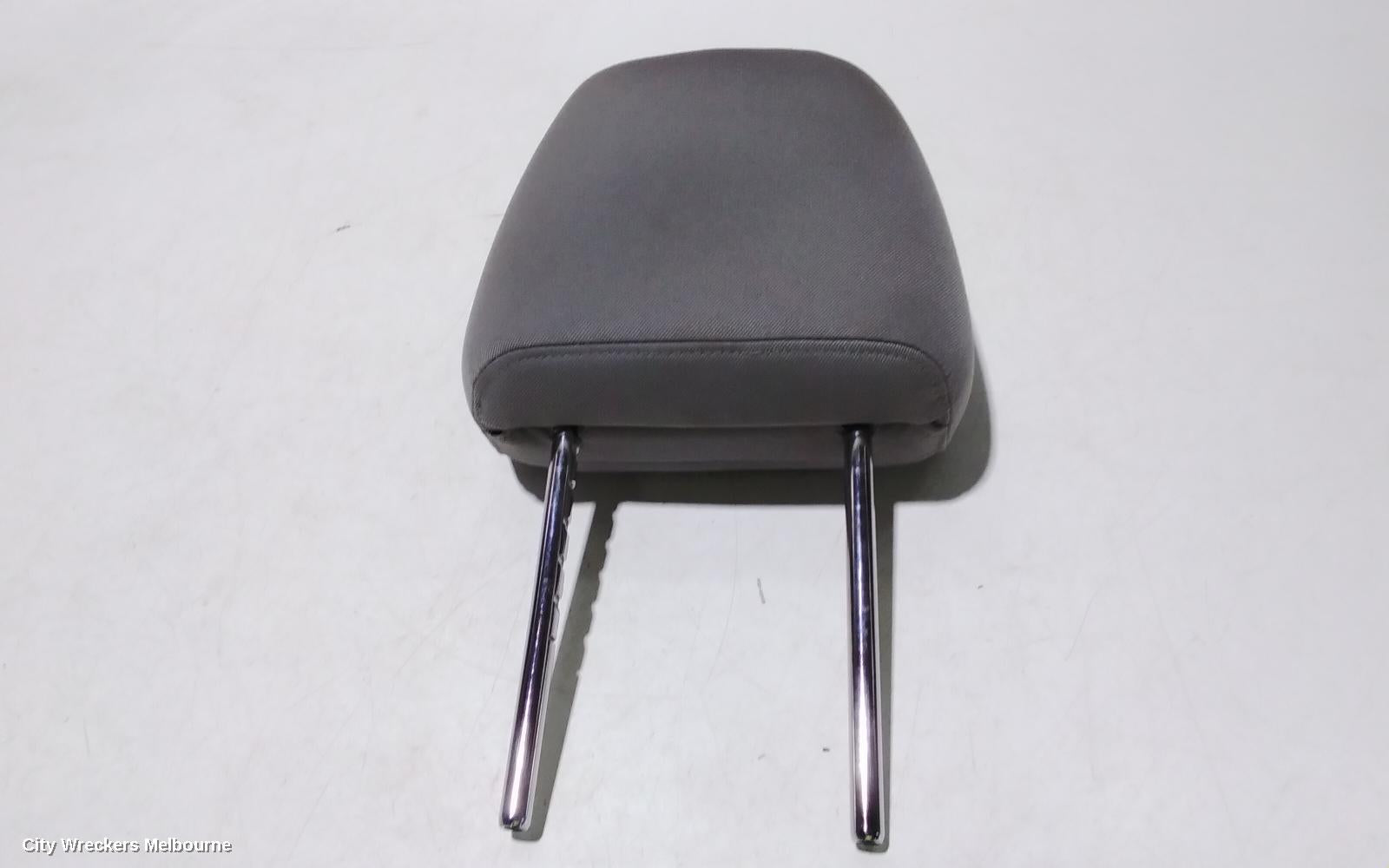 HOLDEN COLORADO HEADREST, RH FRONT, RG 7, 12/2012 - 06/2016 - Image 2