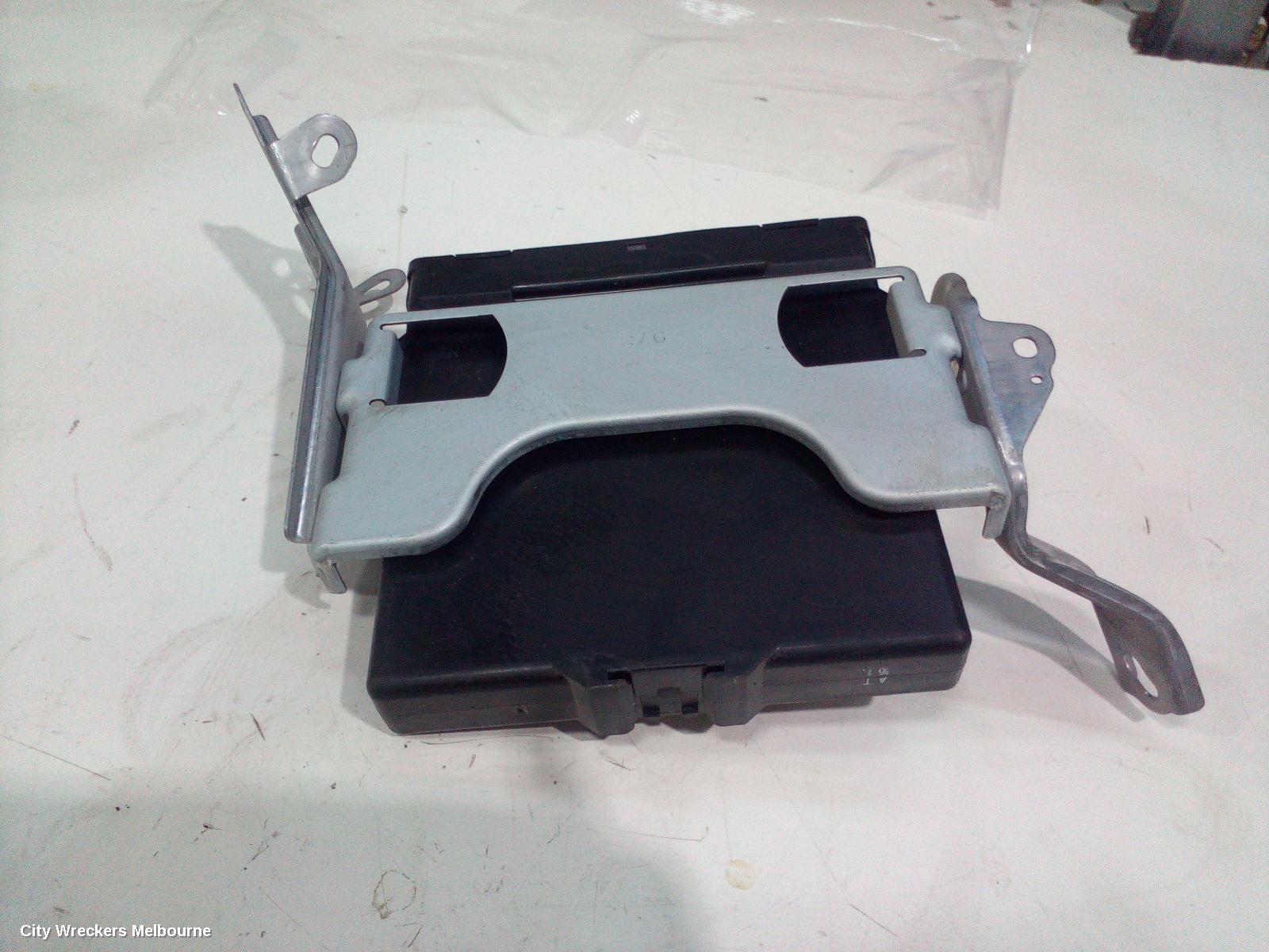 TOYOTA HILUX ECU, ENGINE ECU, 2.7, 2TR-FE, PETROL, AUTO T/M, ECU ONLY, 09/2015 ONWARDS - Image 3