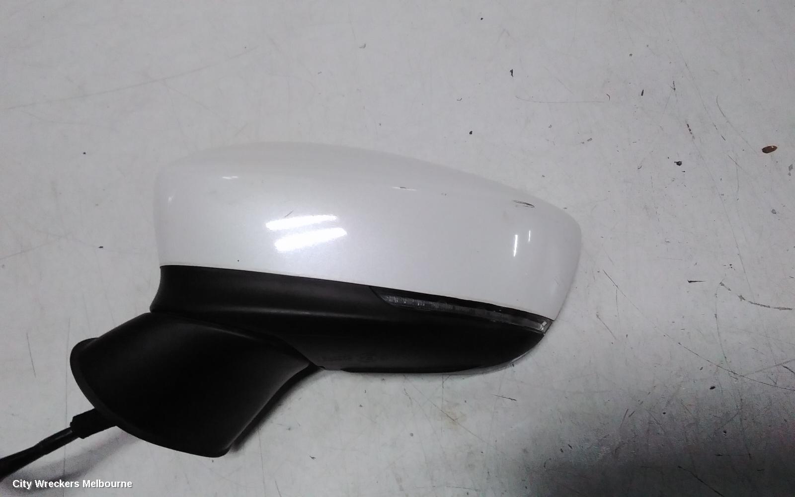 MAZDA 2 LEFT DOOR MIRROR, DJ/DL, HATCH/SEDAN, POWER FOLD, NON BLIND SPOT TYPE, 01/2017 - 10/2019 - Image 2