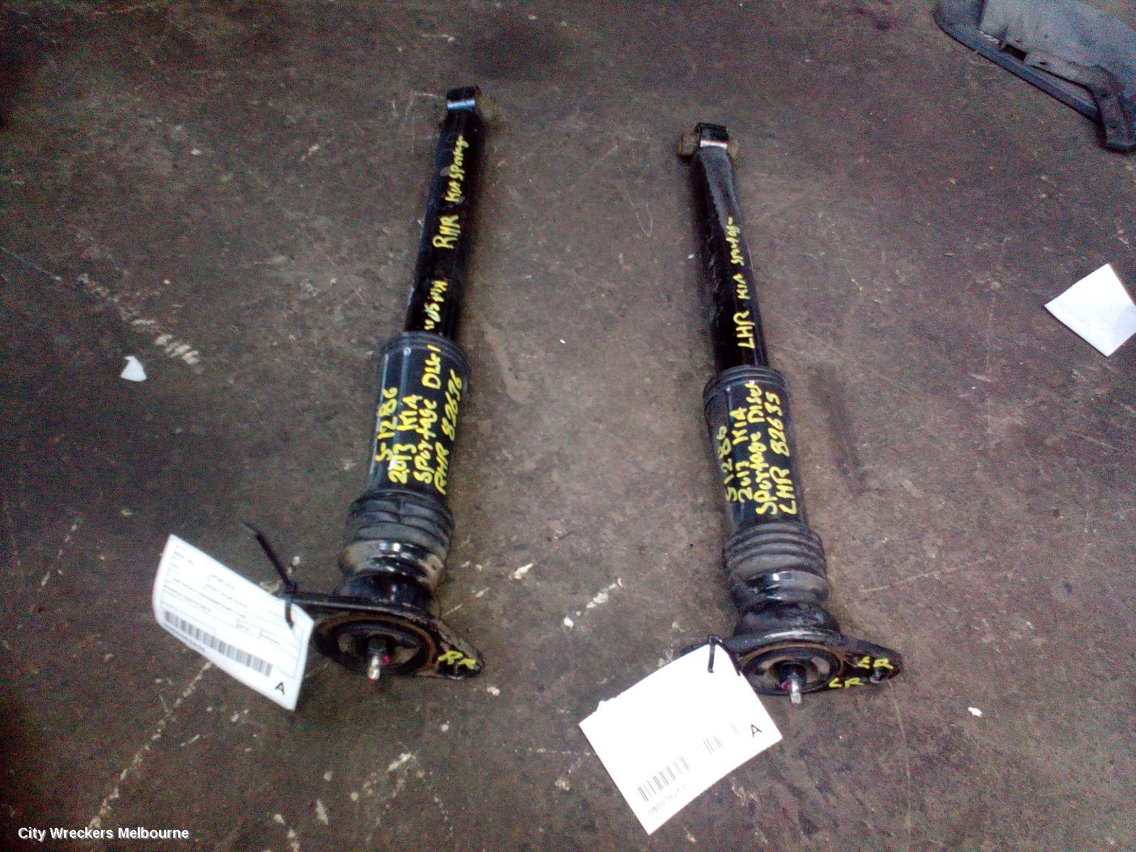 KIA SPORTAGE RIGHT REAR STRUT, ***USE SHOCK ABSORBER PART TYPE*** - Image 3