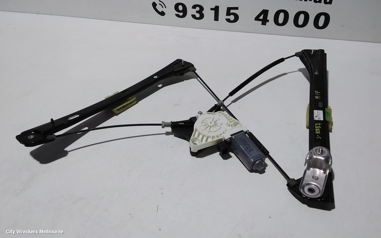 VOLKSWAGEN PASSAT RIGHT FRONT WINDOW REG/MOTOR, DOOR REG ASSY (REG AND MOTOR), B8/MK7, 06/2015 ONWARDS - Image 3