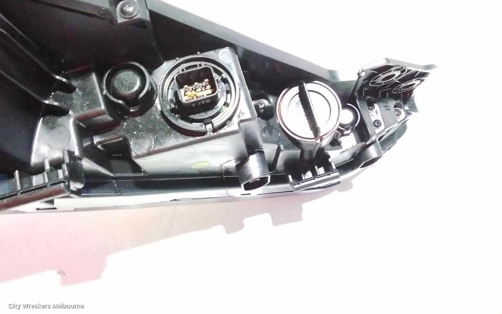 HYUNDAI KONA LEFT INDICATOR/FOG/SIDE, DAYTIME RUNNING LAMP, OS, 09/2017 - 10/2020 - Image 3