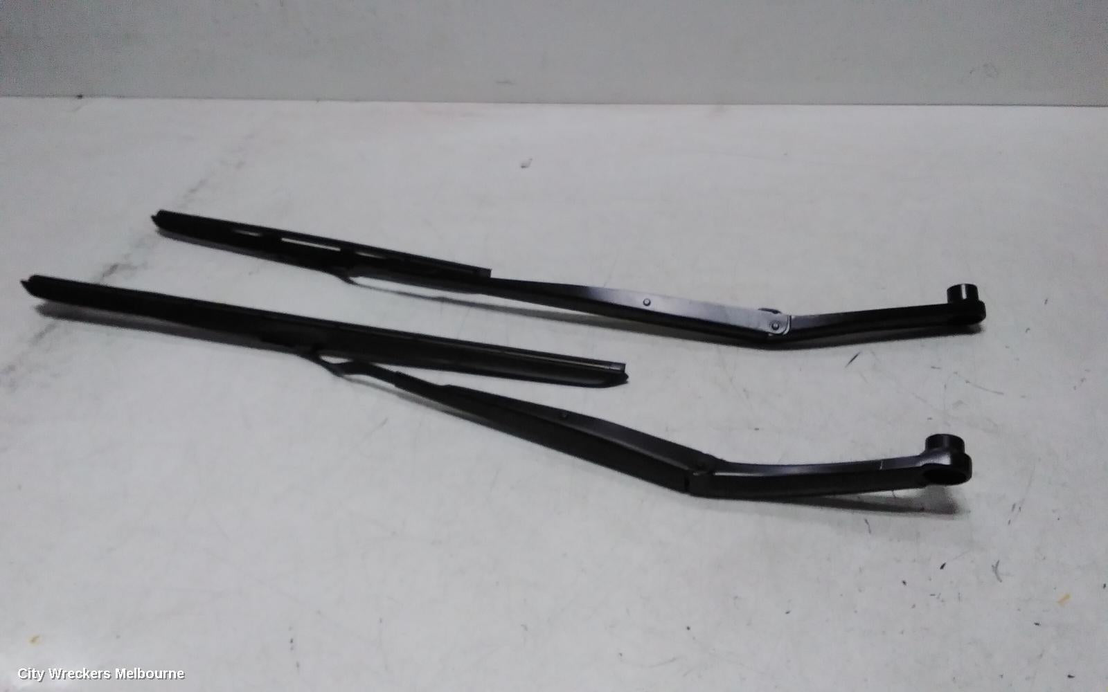 GENESIS GV70 WIPER ARM, JK, 03/2021 ONWARDS - Image 1