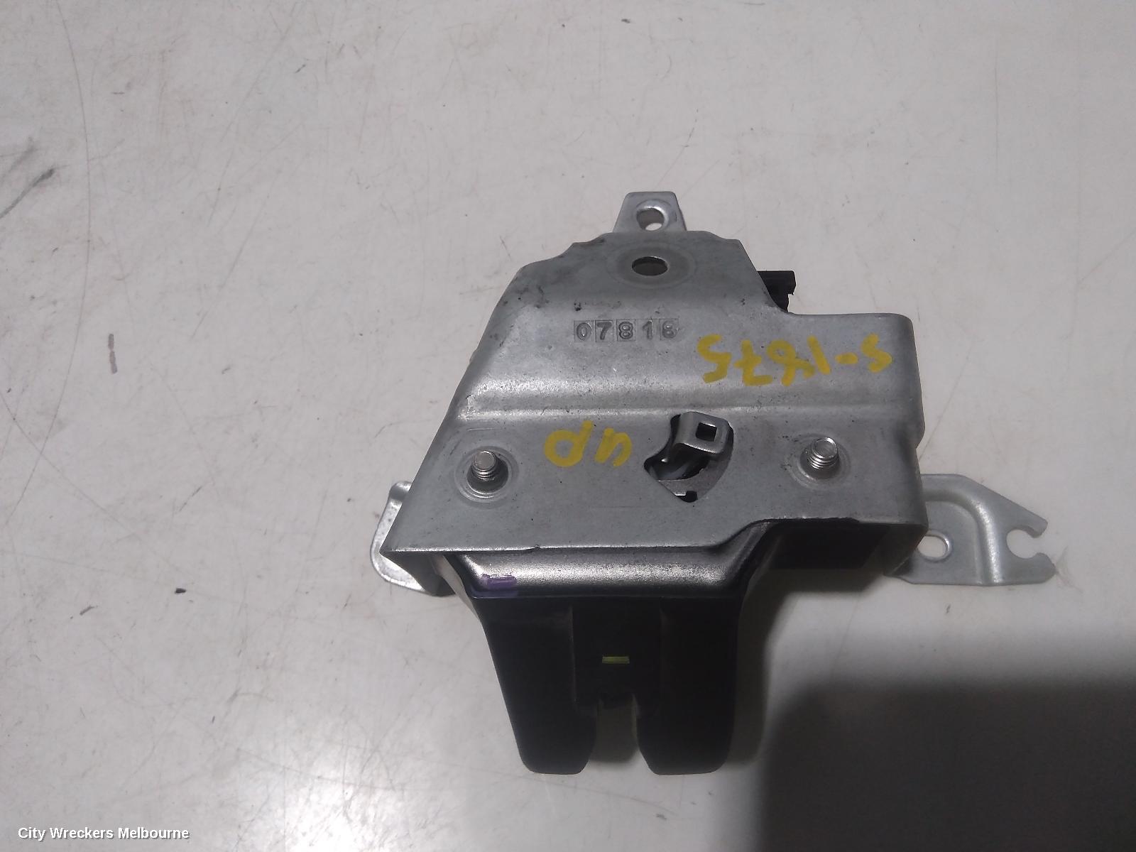 TOYOTA KLUGER DOOR/BOOT/GATE LOCK, TAILGATE GLASS LOCK, GSU50/GSU55, 03/2014 - 02/2021 - Image 2