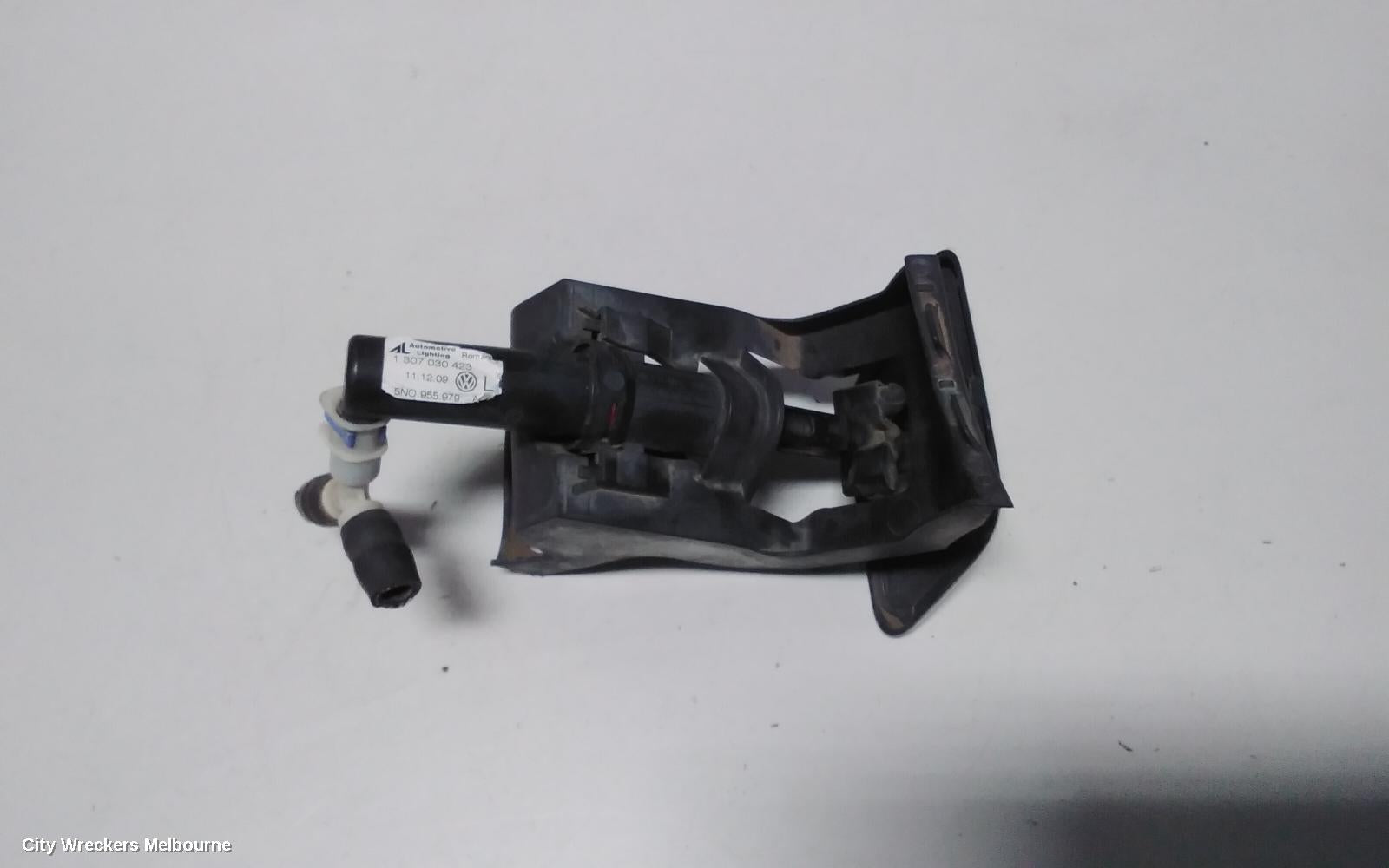 VOLKSWAGEN TIGUAN WASHER JET, 5N 05/2008 - 09/2011 - Image 3