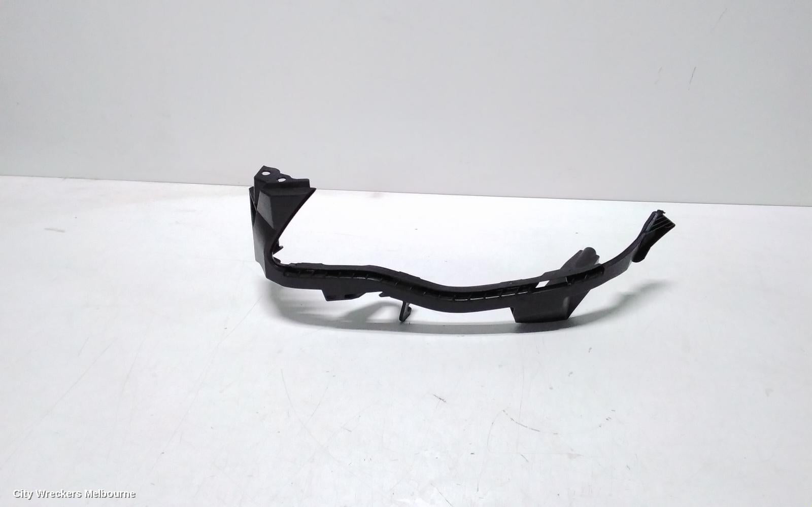 SUBARU XV, G4X, 08/2011 - 04/2017, LHF HEADLIGHT BRAKET: 117708 - Image 1