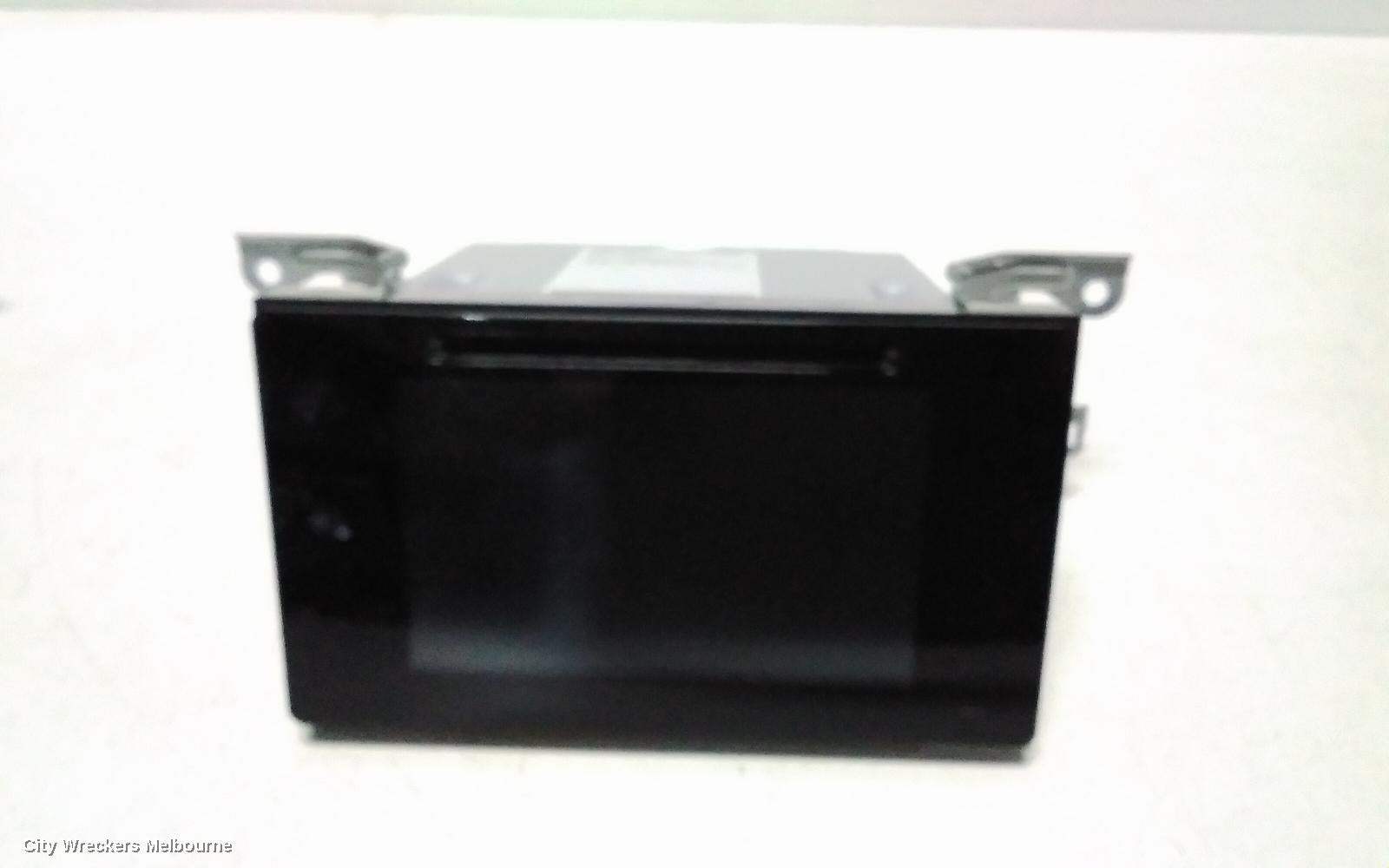 TOYOTA COROLLA RADIO/CD/DVD/SAT/TV, 7IN TOUCHSCREEN (P/N ON FACE 100522), ZRE182R, HATCH, 03/2015 - 06/2018 - Image 2