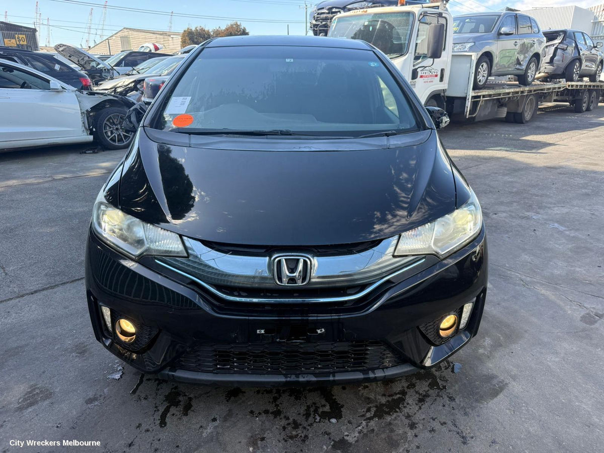 HONDA JAZZ RIGHT GUARD, GK/GF, NON INDICATOR TYPE, 07/2014 - 12/2020 - Image 1