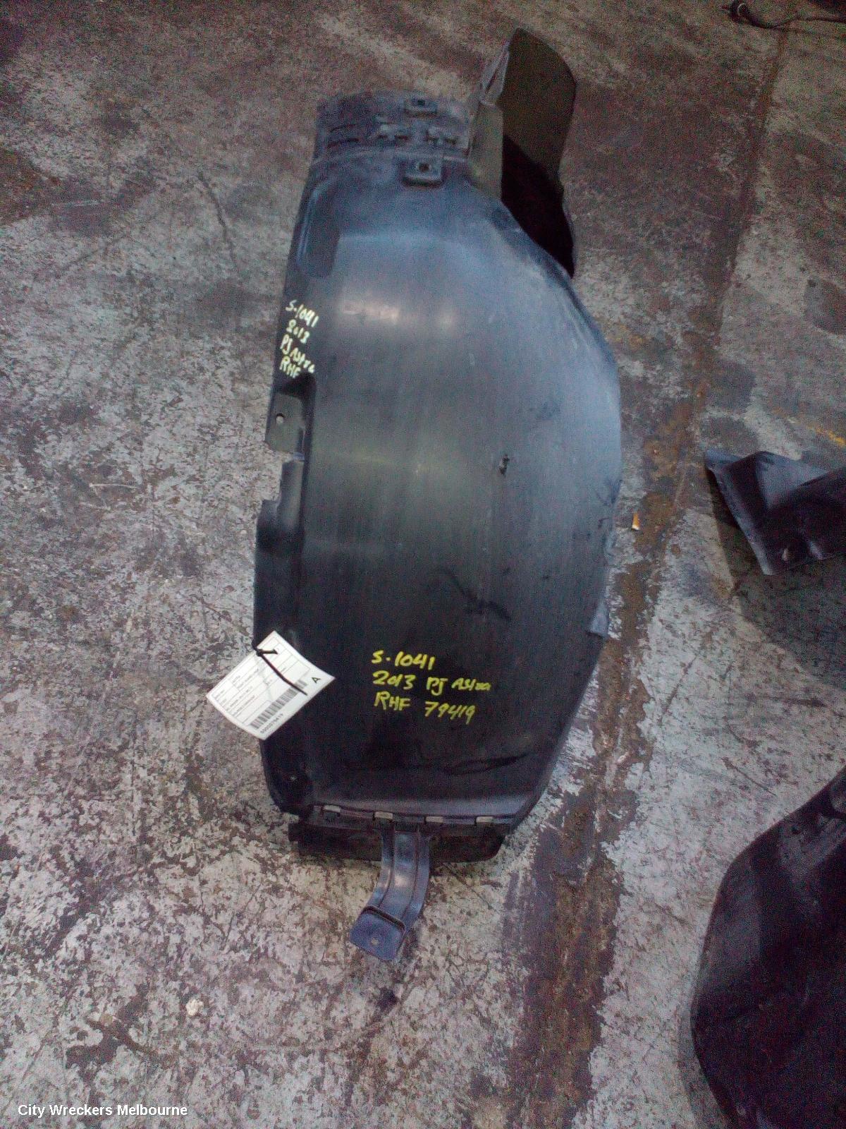 OPEL ASTRA RIGHT GUARD LINER, AS, WAGON, 09/2012 - 08/2013 - Image 2