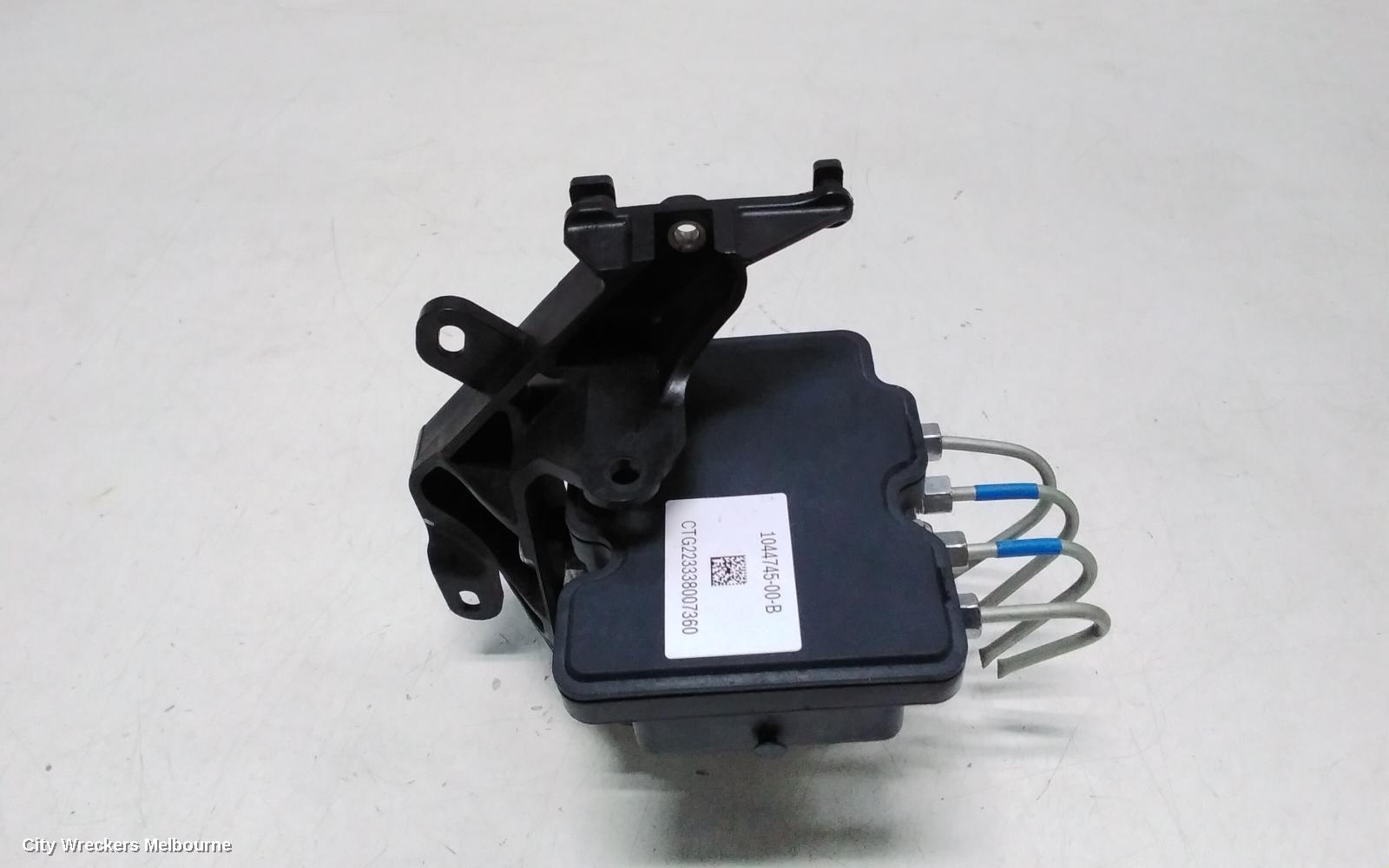 TESLA MODEL 3 ABS PUMP/MODULATOR, 1ST GEN, 06/2019 ONWARDS - Image 3