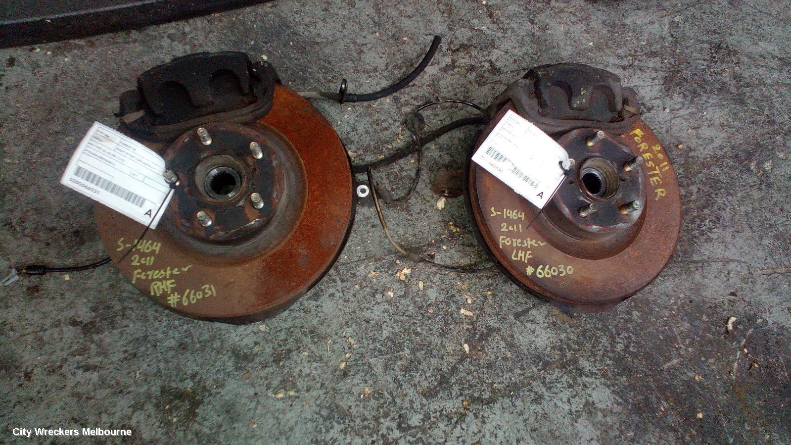 SUBARU FORESTER LEFT FRONT HUB ASSEMBLY, ABS TYPE, SH/SJ, 02/2008 - 11/2013 - Image 2