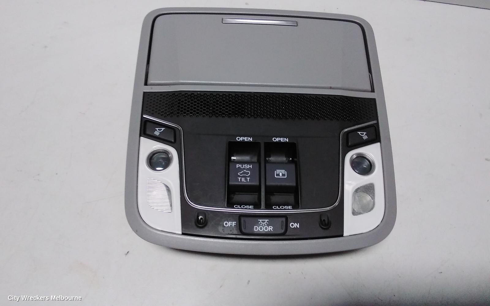 HONDA CRV COURTESY LIGHT, RW, 05/2017 - 08/2023 - Image 3